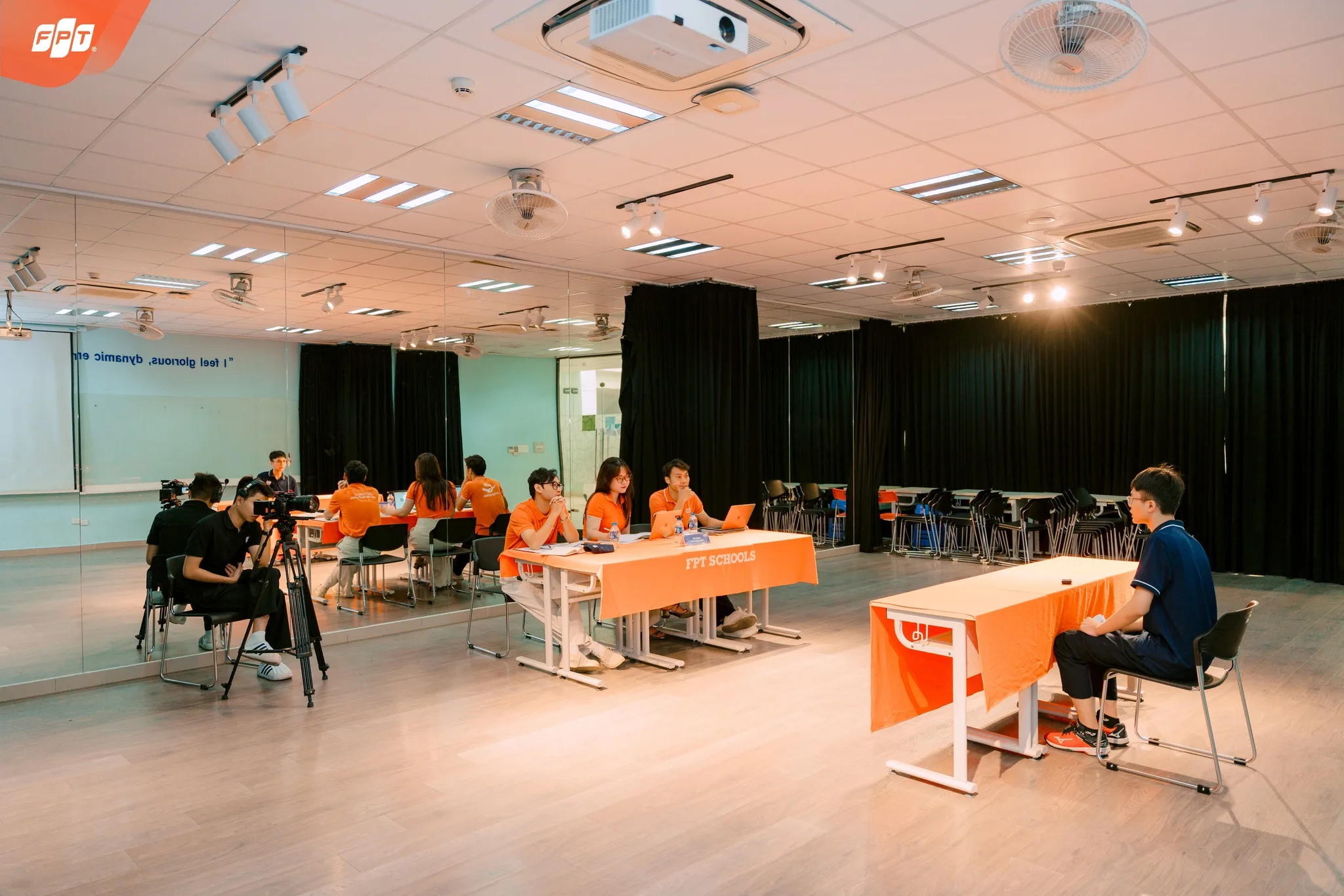 Khám phá sự thay đổi trong tâm lý tuổi dậy thì của trẻ - FPT Education tâm lý tuổi dậy thì