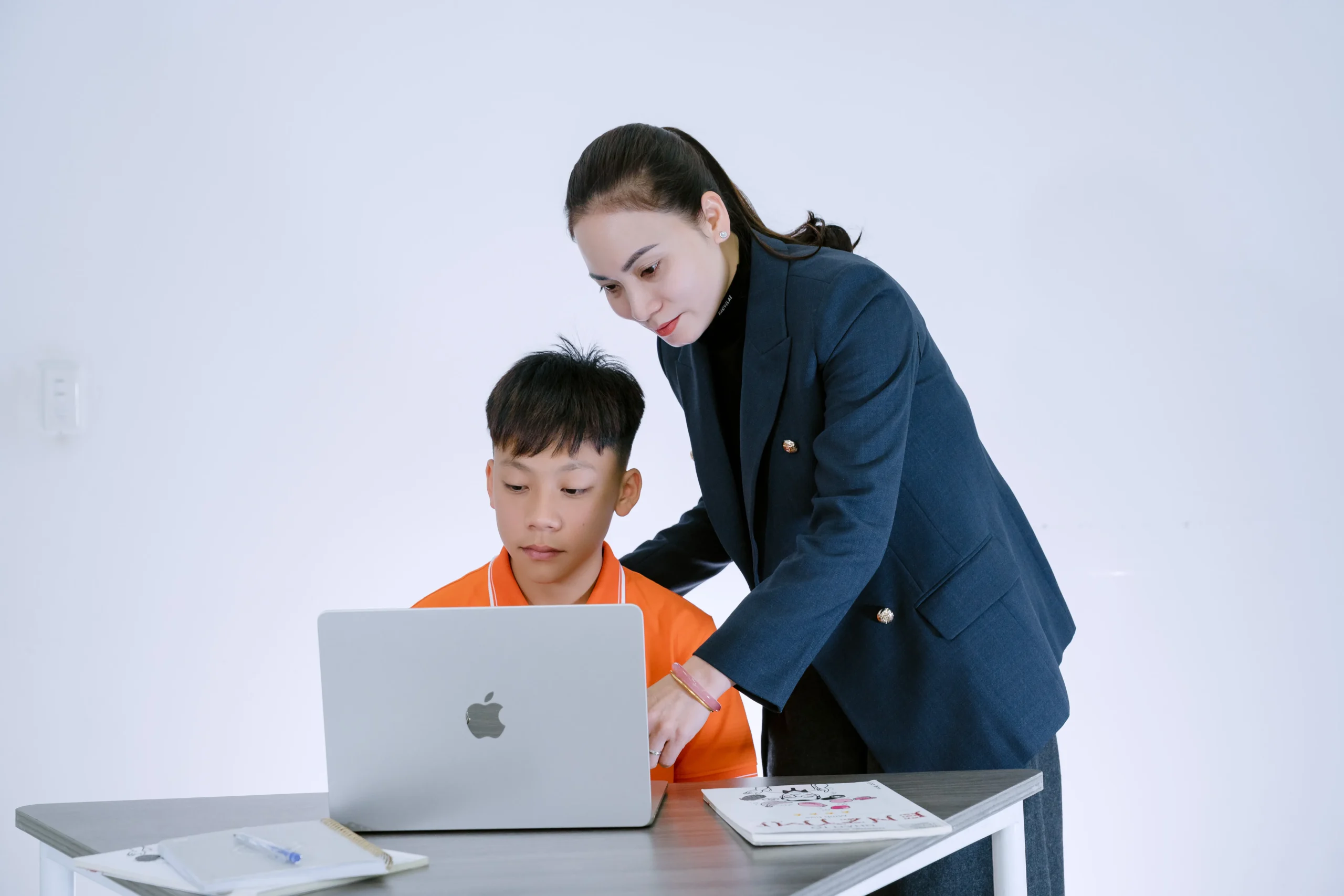 Ứng dụng trí tuệ nhân tạo trong học tập - FPT Education trí tuệ nhân tạo trong học tập