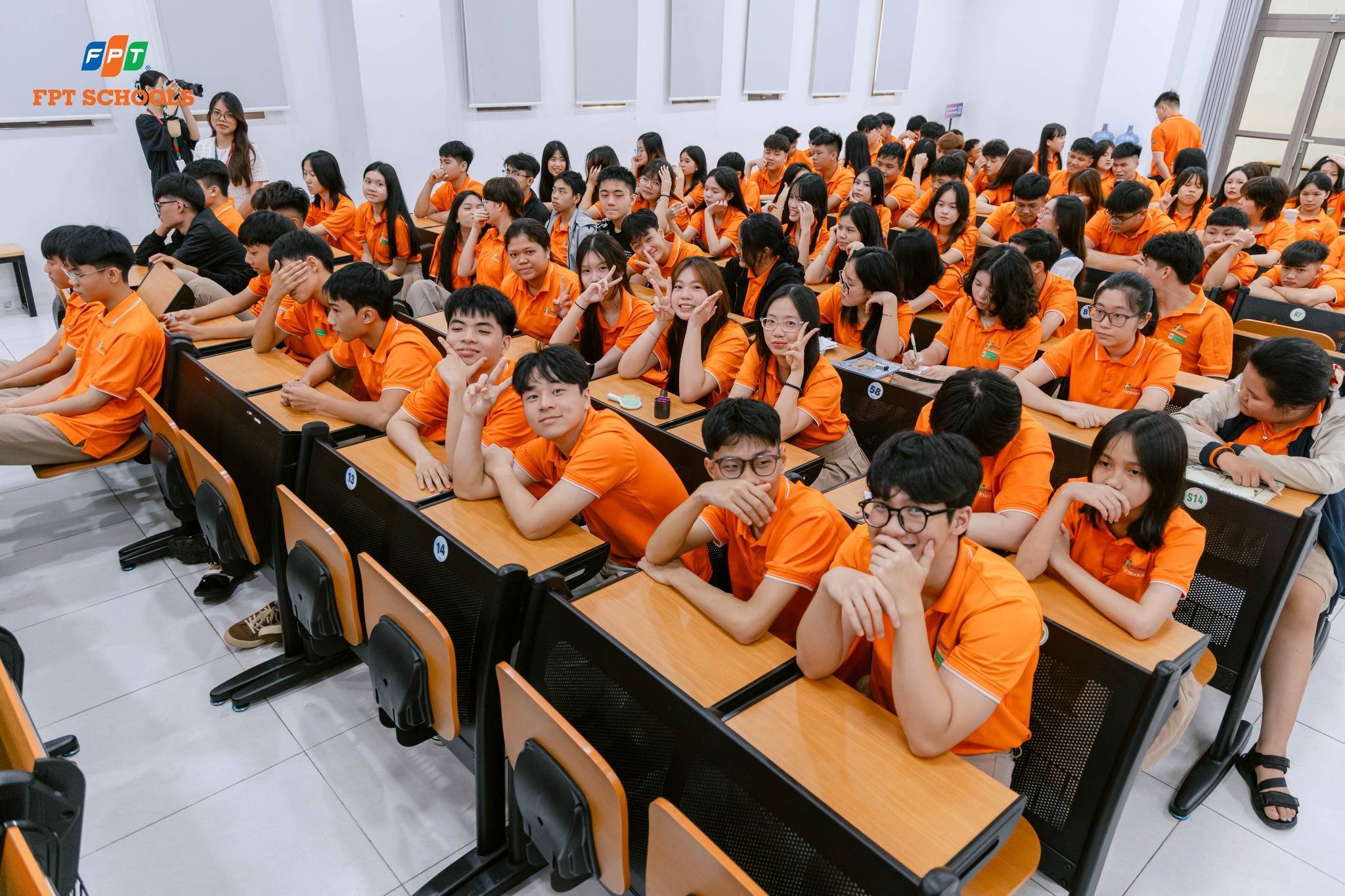 Hướng Dẫn Chọn Trung Tâm Thi IELTS Đáng Tin Cậy Nhất Cho Người Lần Đầu Dự Thi