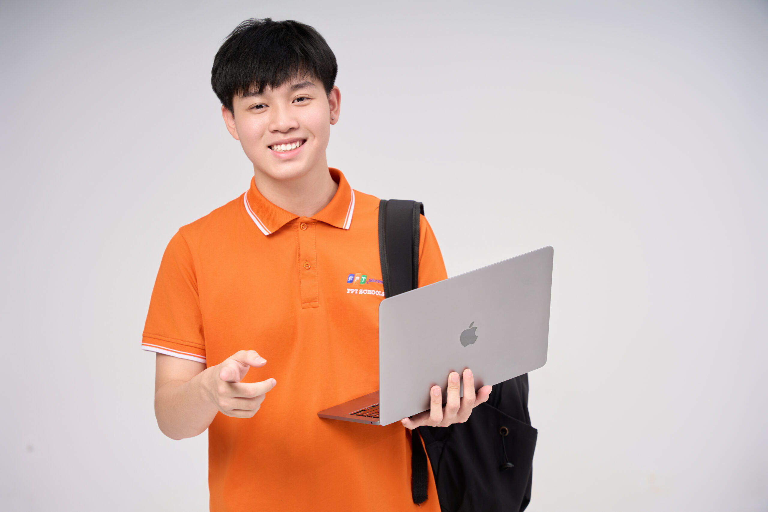 Tại Sao Ứng Dụng AI Học Tiếng Anh Là Xu Hướng Mới Của Người Học Hiện Đại?