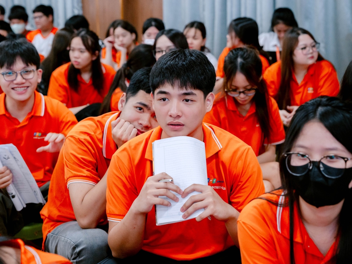 vào lớp 10 nên chọn khối nào