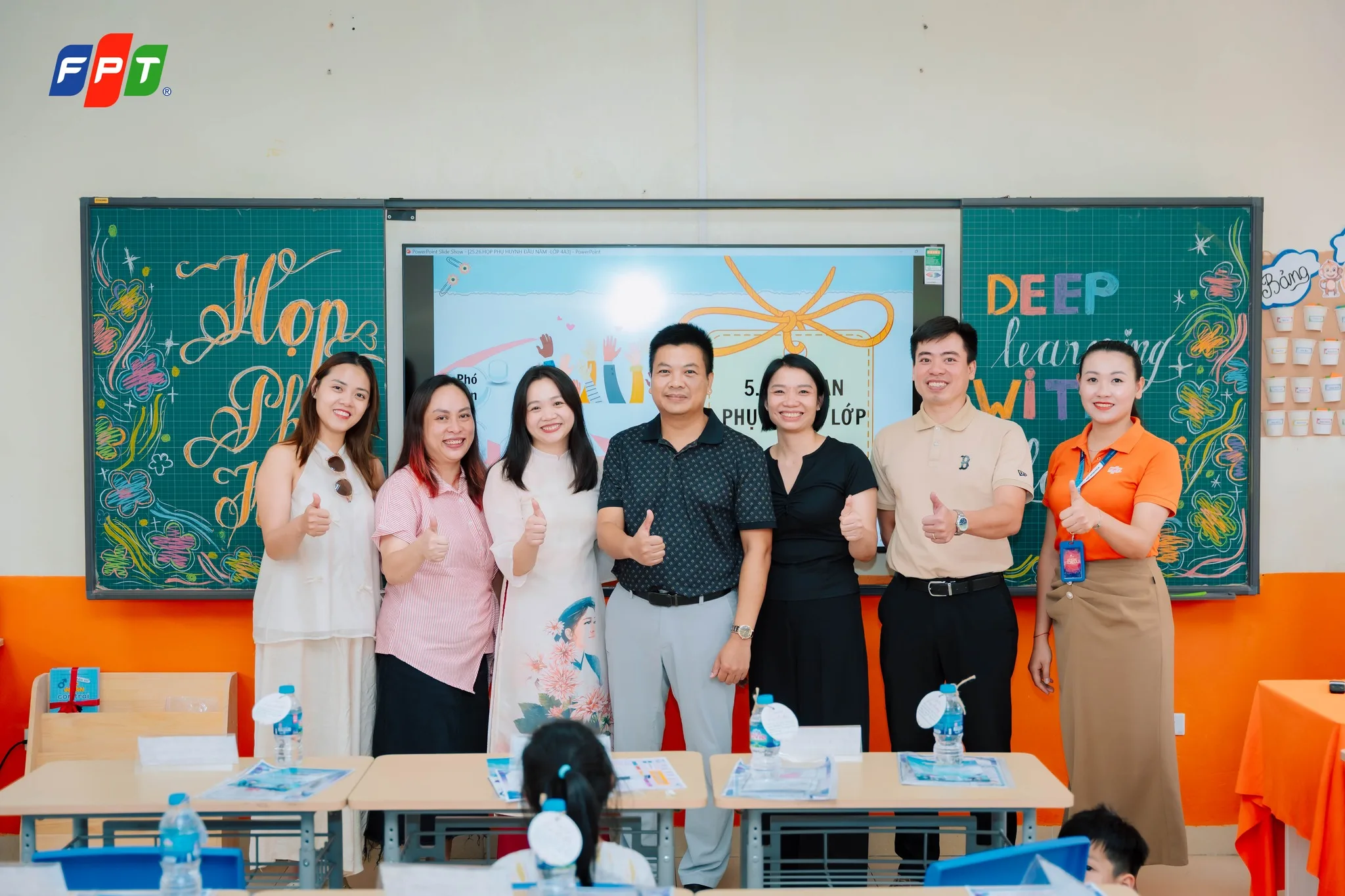 những sai lầm của bố mẹ khi dạy con