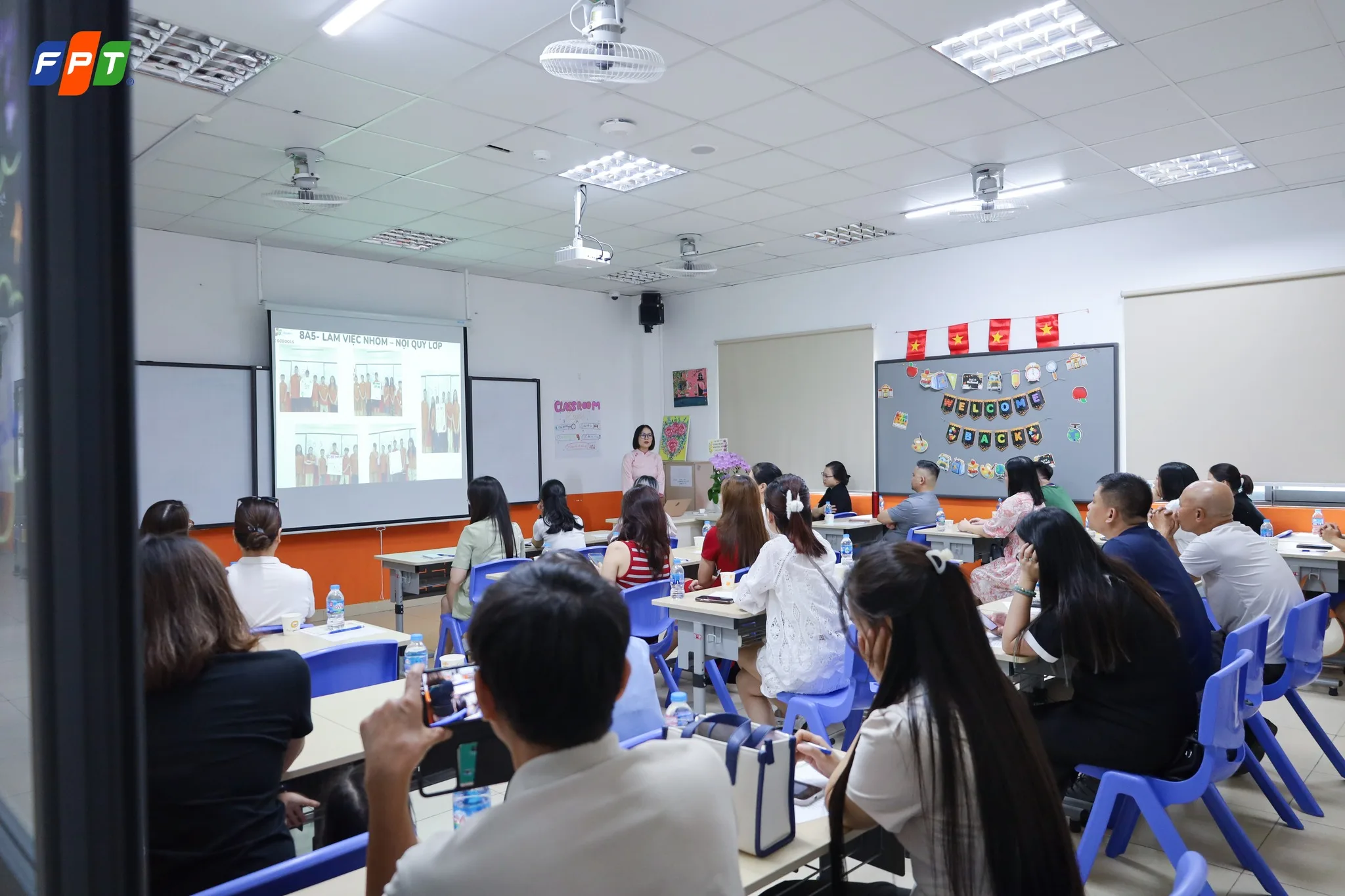 những sai lầm của bố mẹ khi dạy con