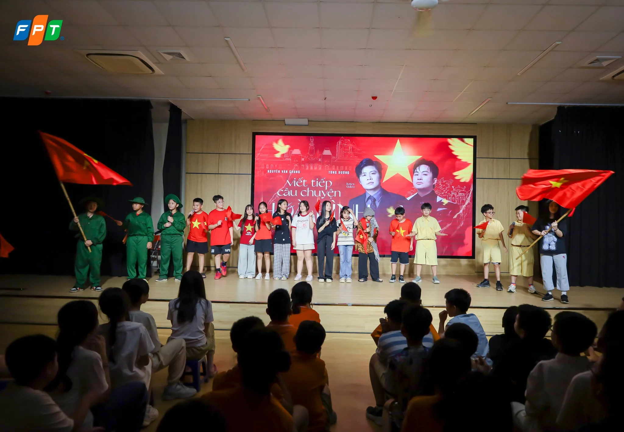 5 Cách Rèn Luyện Tự Tin Cho Trẻ Hiệu Quả Giúp Con Thể Hiện Bản Thân - FPT Education cách rèn luyện tự tin cho trẻ