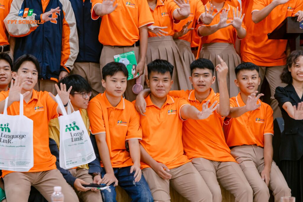 Định kỳ kiểm tra kỹ thuật và bảo trì xe điện