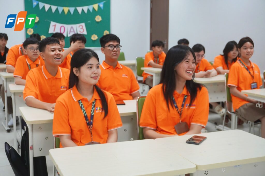 Lợi ích của tình yêu tuổi học trò 