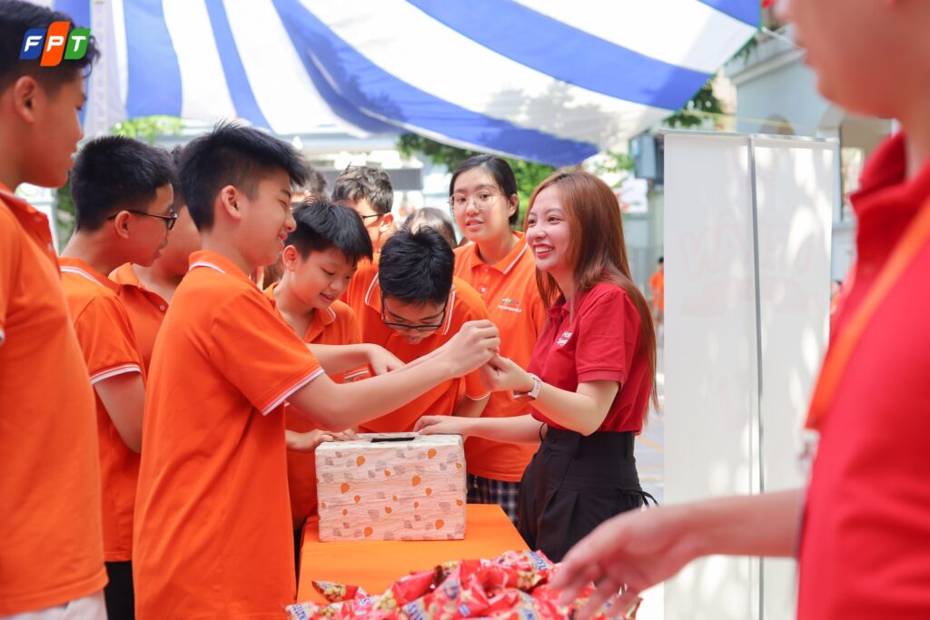 Tạo môi trường mở để con thoải mái chia sẻ