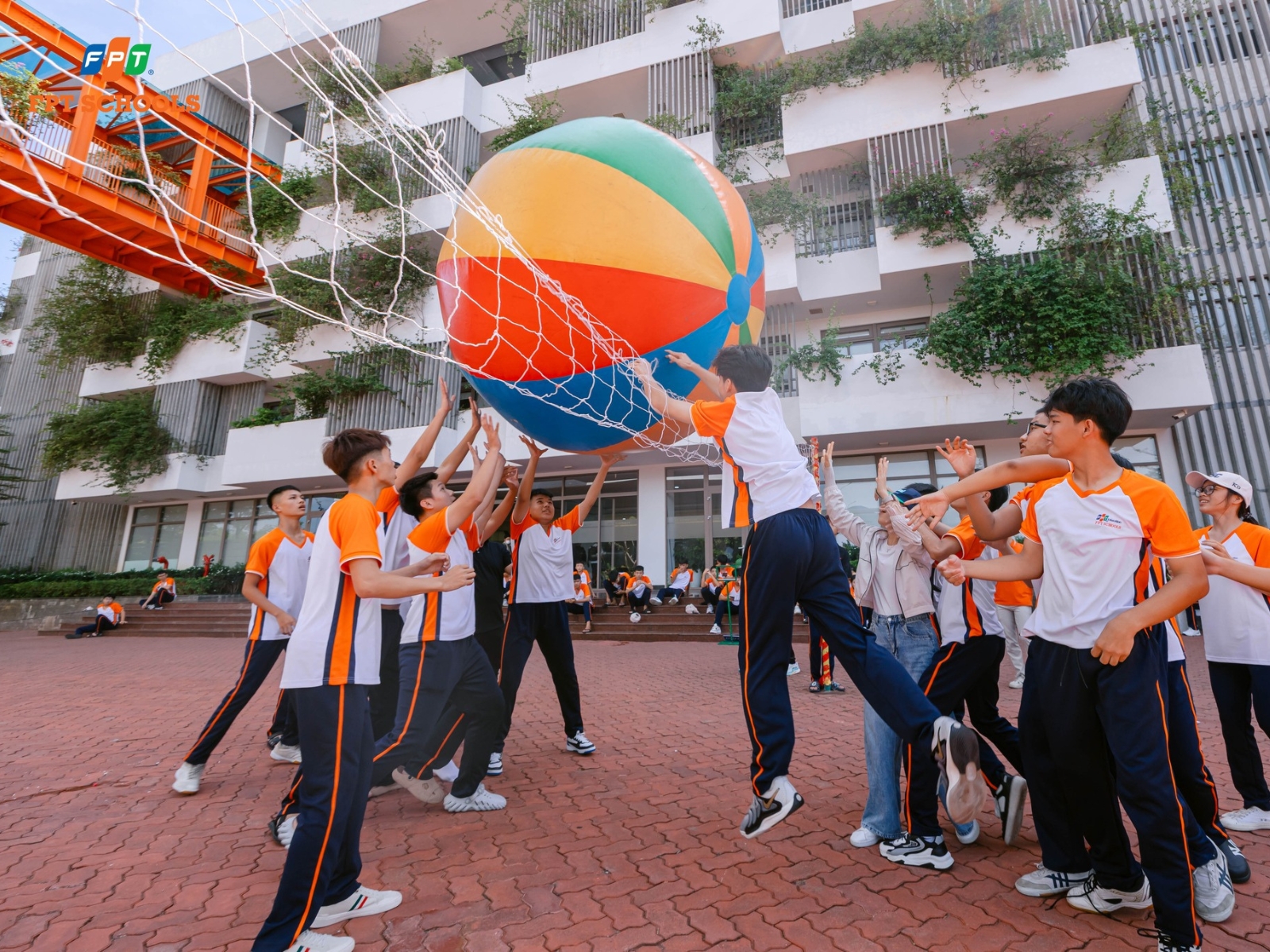 Kiểm soát cân nặng để không gây áp lực lên khung xương