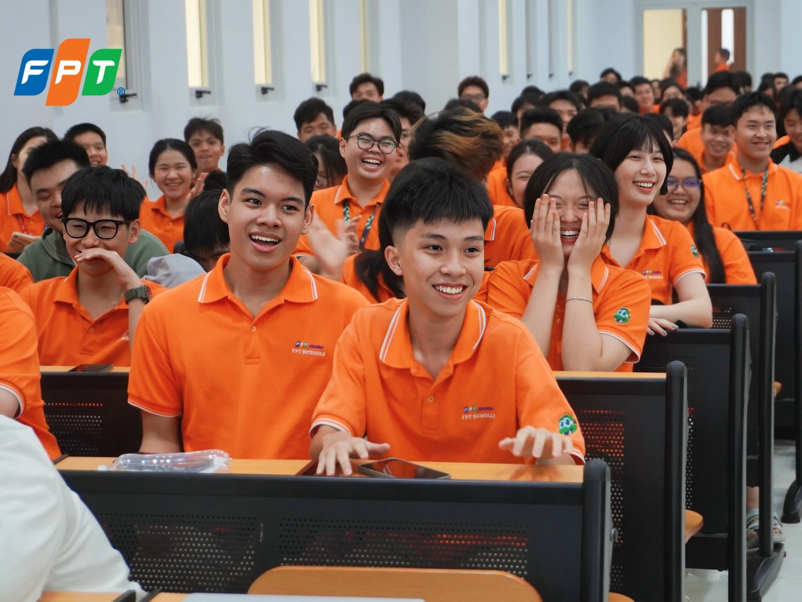 Giai đoạn 1 - Làm quen giao diện & thao tác nền tảng