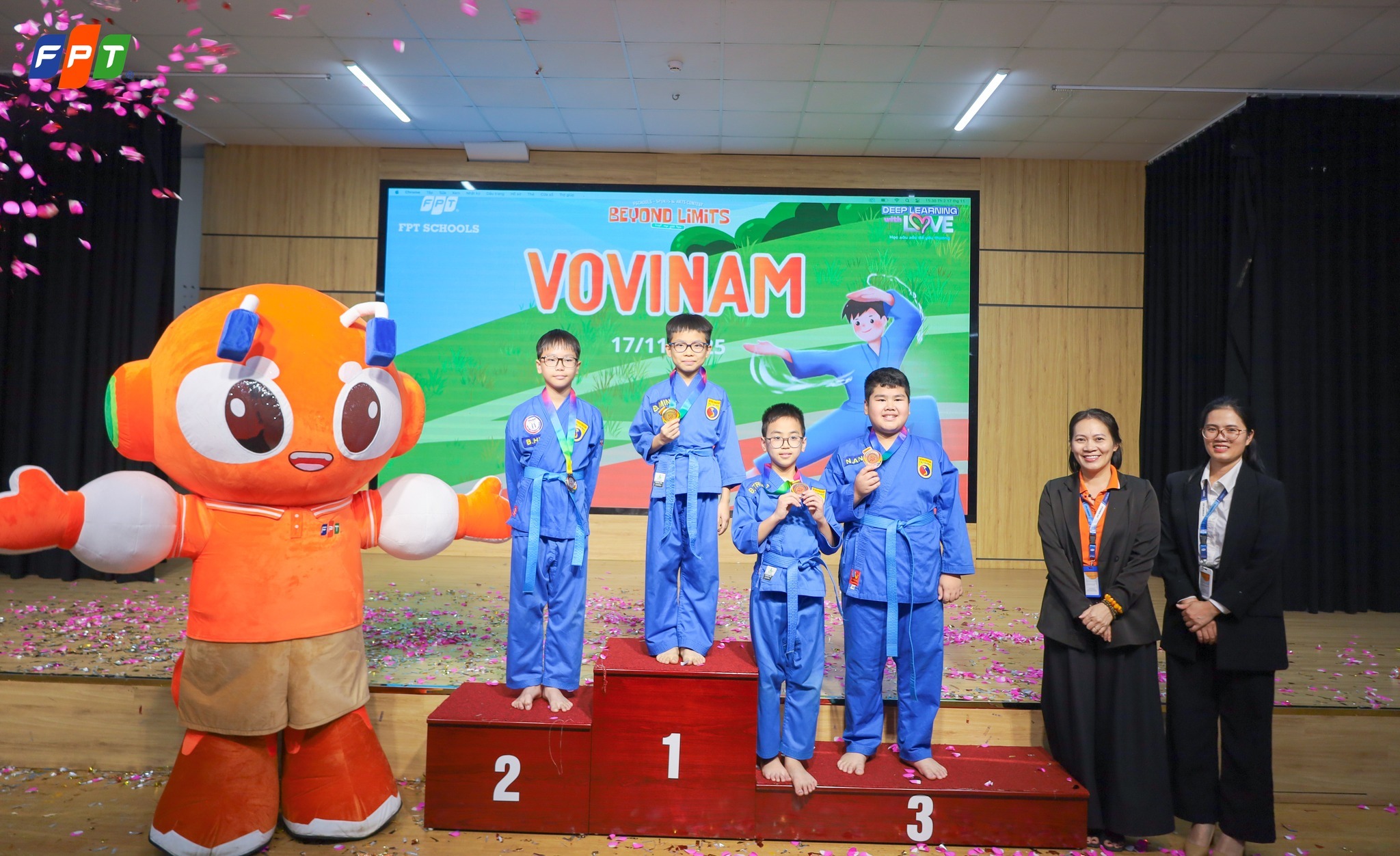 Hội thao Beyond Limits: Sắc xanh Vovinam bùng nổ tại FPT School Cầu Giấy