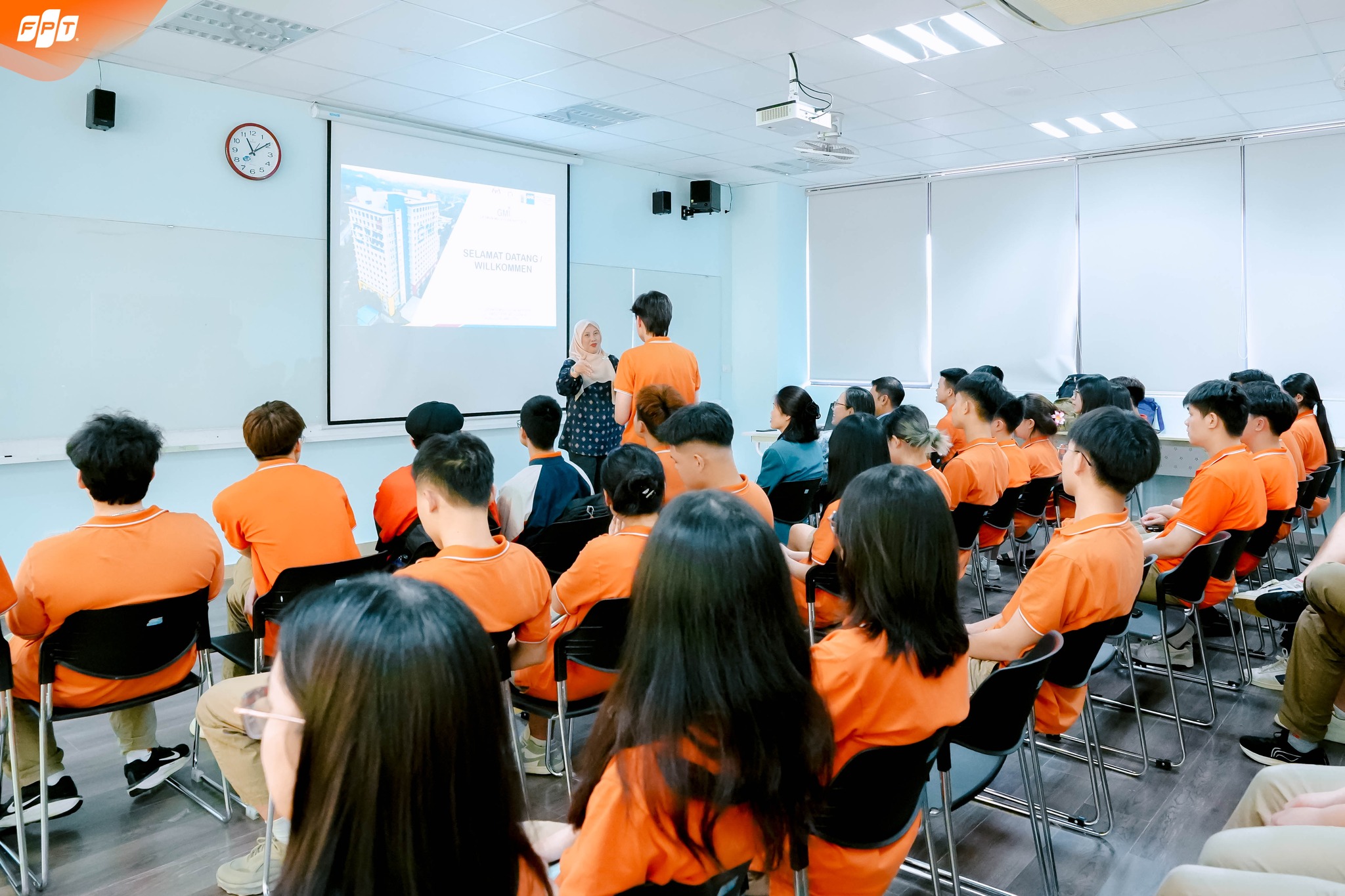 Cách Giảm Áp Lực Học Tập Cho Con Không Cần La Mắng Hay Ép Buộc