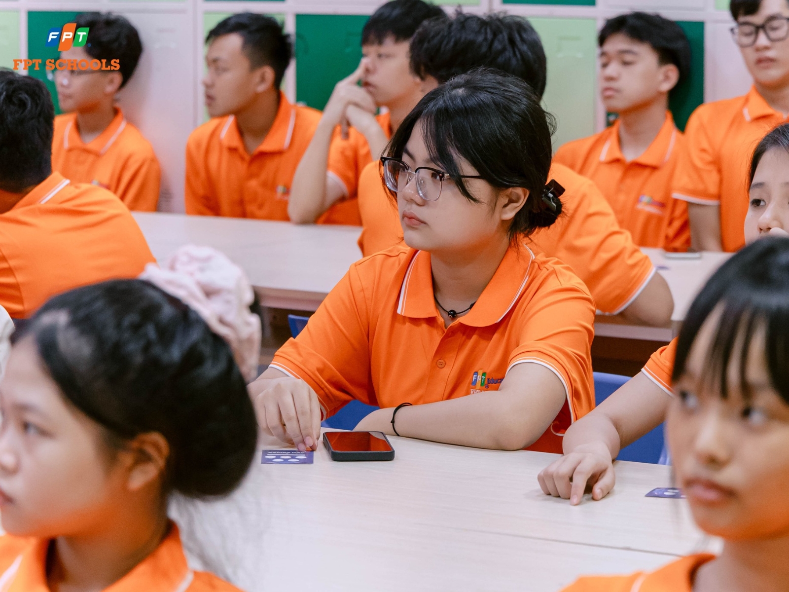 Bật mí 8 cách học giỏi môn toán lớp 6 đơn giản, hiệu quả nhanh chóng - FPT Education Đại số cơ bản trong Toán lớp 6