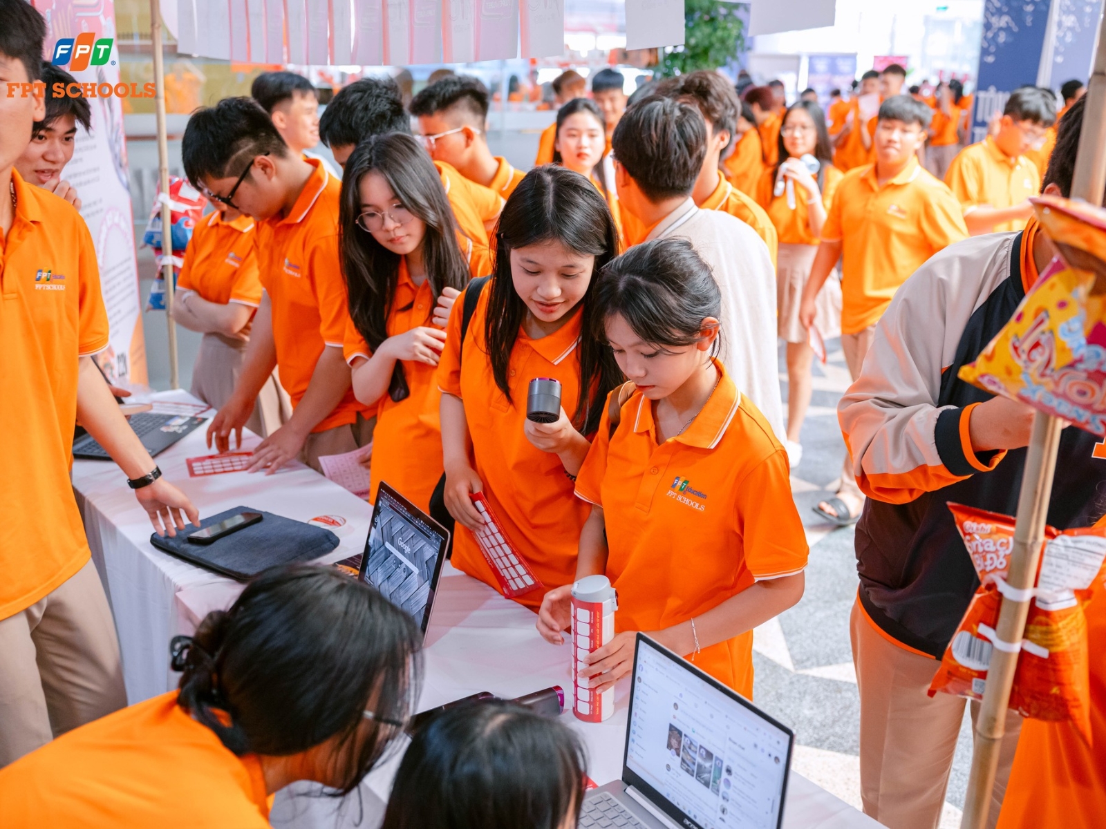 Cách học giỏi môn toán lớp 9 hiệu quả cho học sinh chuẩn bị thi vào 10 - FPT Education Ghi sổ tay công thức – lỗi sai – mẹo giải nhanh