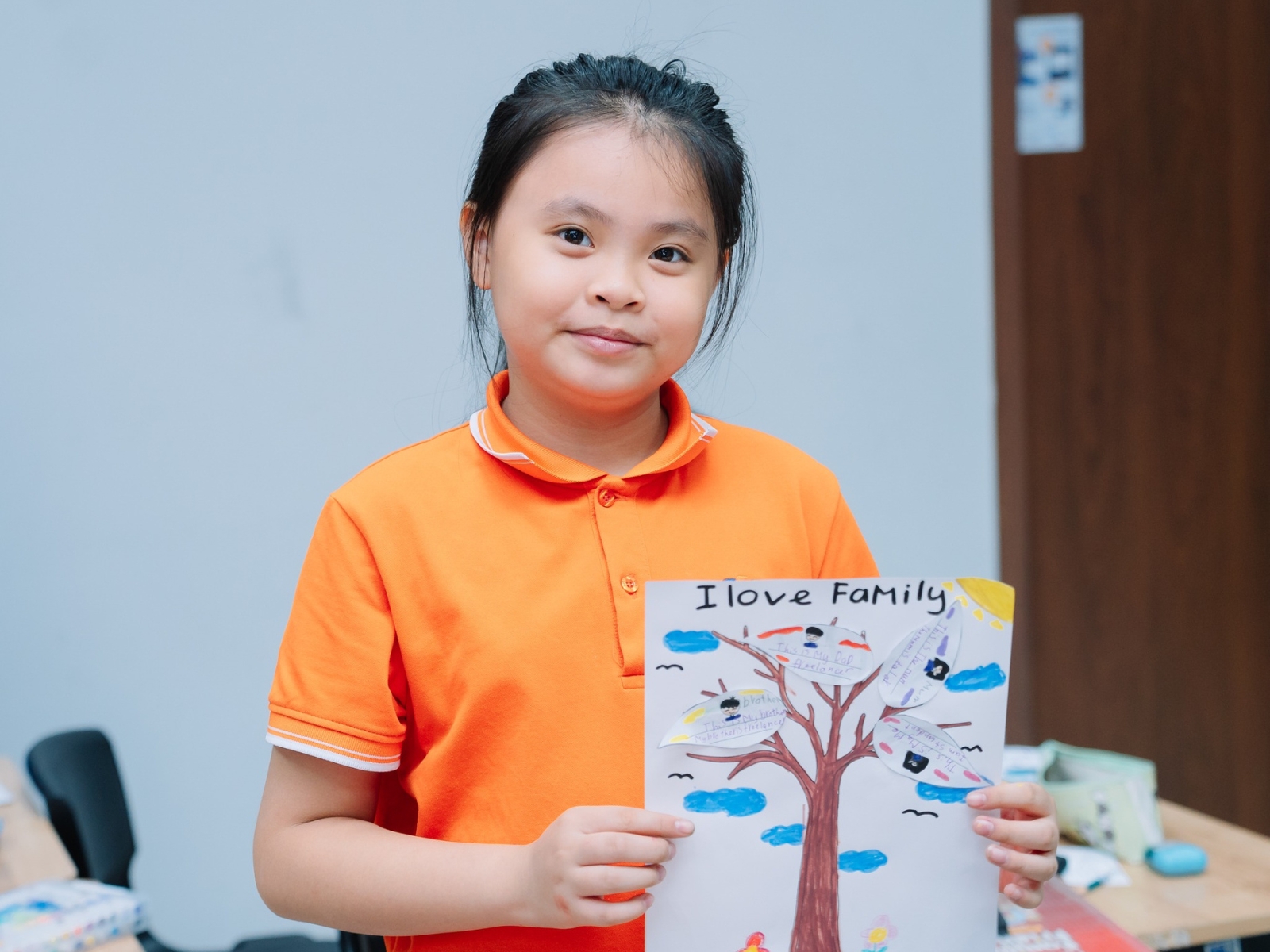 7 cách phát triển EQ cho trẻ để con tự tin, bình tĩnh và biết quản lý cảm xúc - FPT Education Hoạt động phát triển chỉ số EQ theo từng độ tuổi