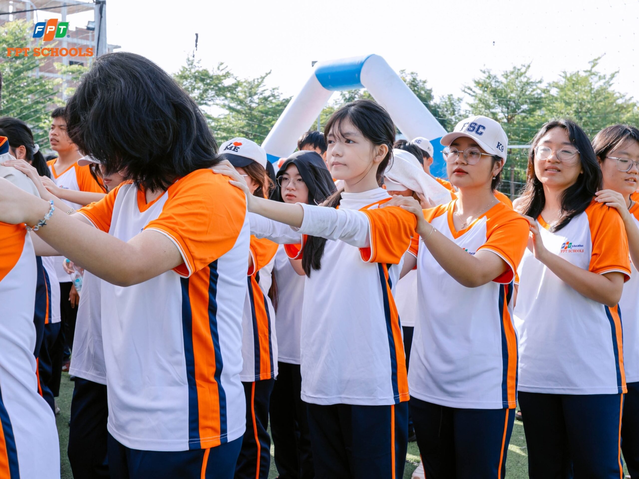 Bật mí 8 cách rèn luyện tư duy kỷ luật đơn giản, hiệu quả nhanh chóng - FPT Education Quản lý cảm xúc để không bị “xao nhãng nội tâm”