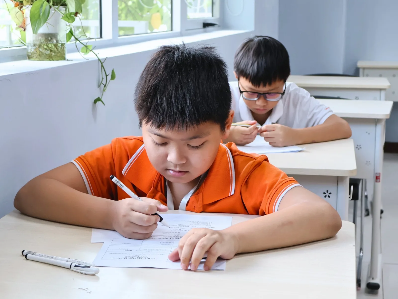 Cần cù là gì? Câu trả lời cho thành công không đến từ may mắn | FPT Schools