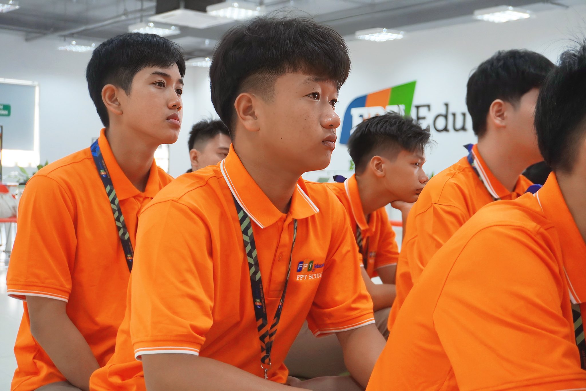 Cha mẹ làm thế nào khi trẻ không hòa đồng? - FPT Education Cha mẹ làm thế nào khi trẻ không hòa đồng?