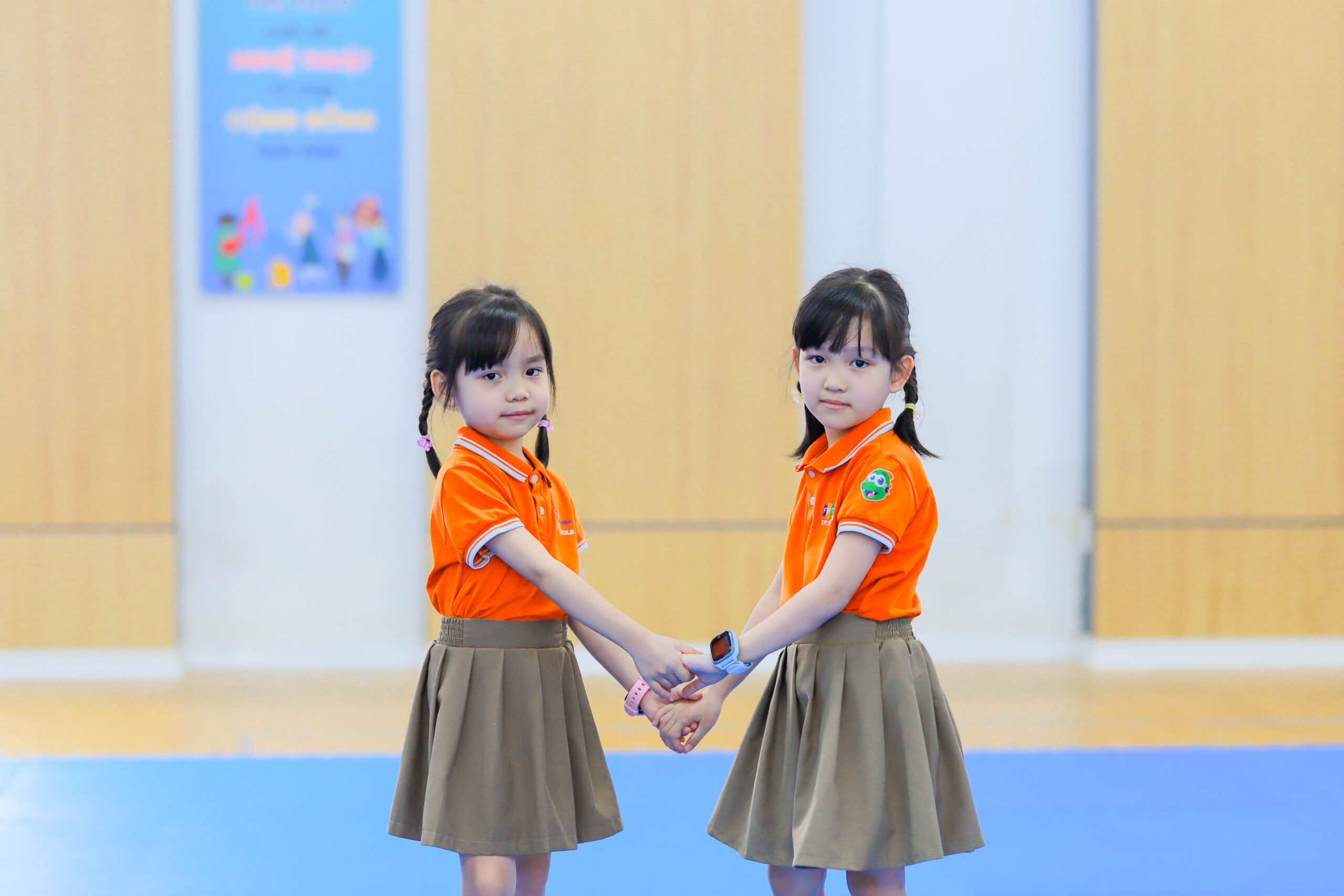 Dấu hiệu trẻ tăng động và cách nhận biết sớm cho phụ huynh - FPT Education Dấu hiệu trẻ tăng động và cách nhận biết sớm cho phụ huynh