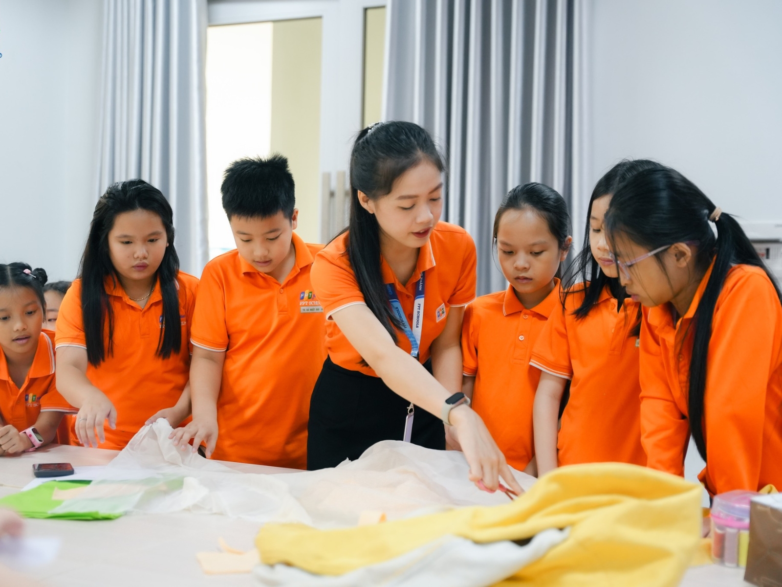 CLIL (Content and Language Integrated Learning) – học môn học bằng ngôn ngữ thứ hai