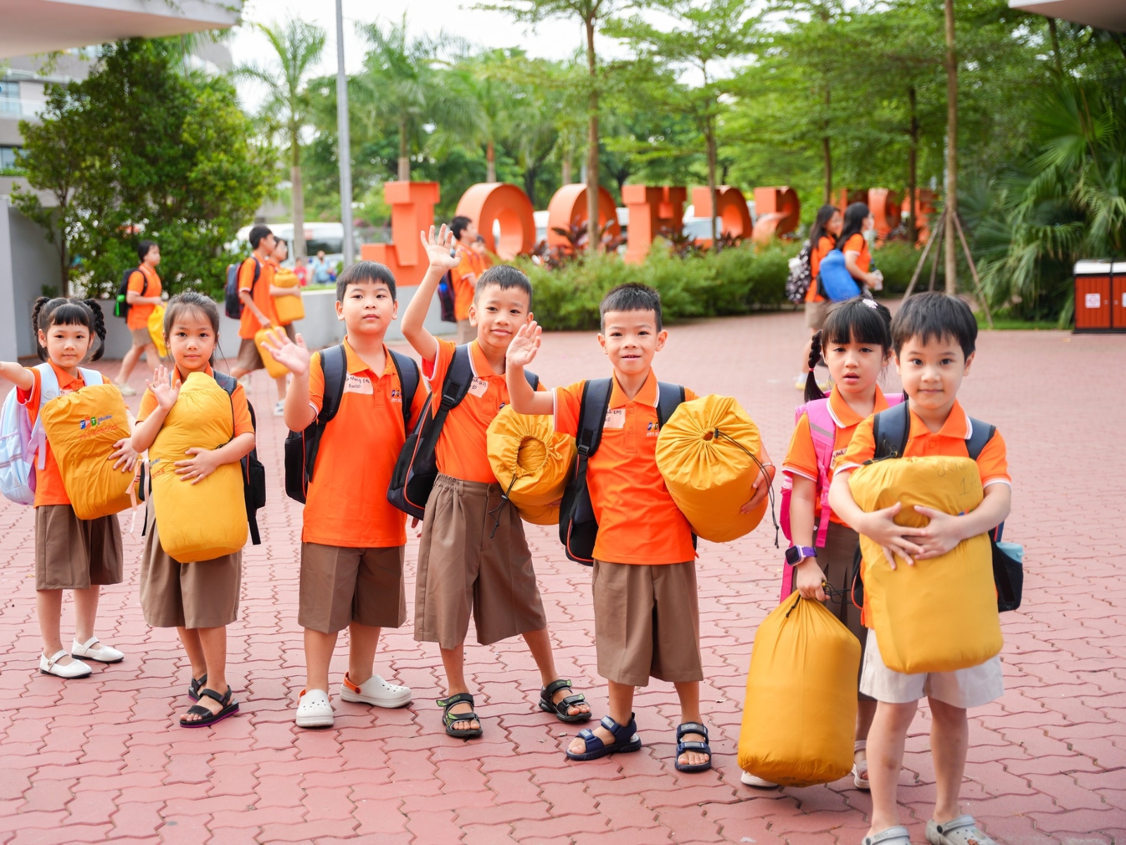 10 kỹ năng sinh tồn cho trẻ cha mẹ nên dạy từ sớm - FPT Education Ghi nhớ thông tin cá nhân quan trọng