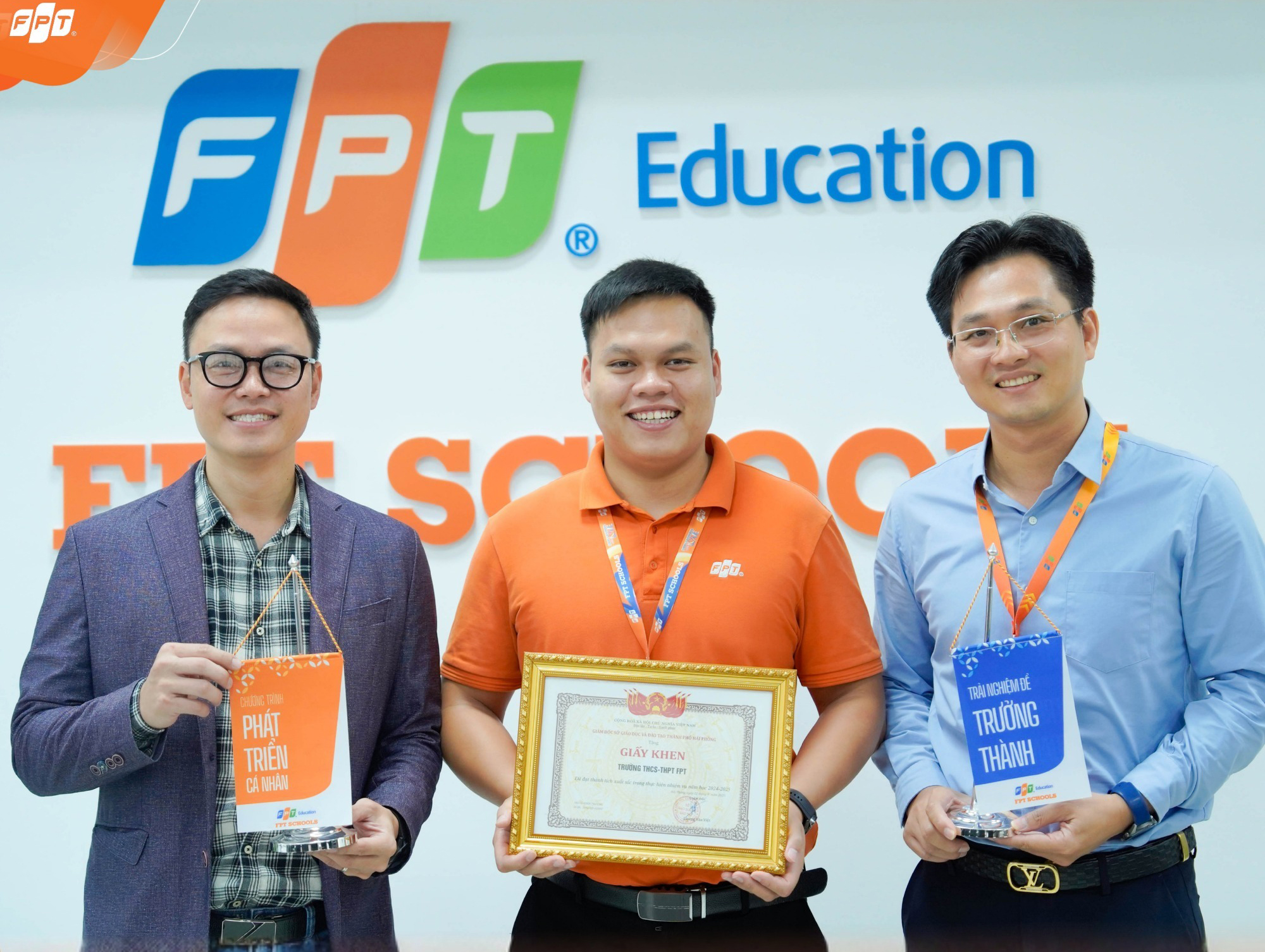 Trường THCS và THPT FPT Hải Phòng được Sở GD&ĐT Hải Phòng khen thưởng tập thể xuất sắc, đạt danh hiệu “Lao động tiên tiến” năm học 2024–2025