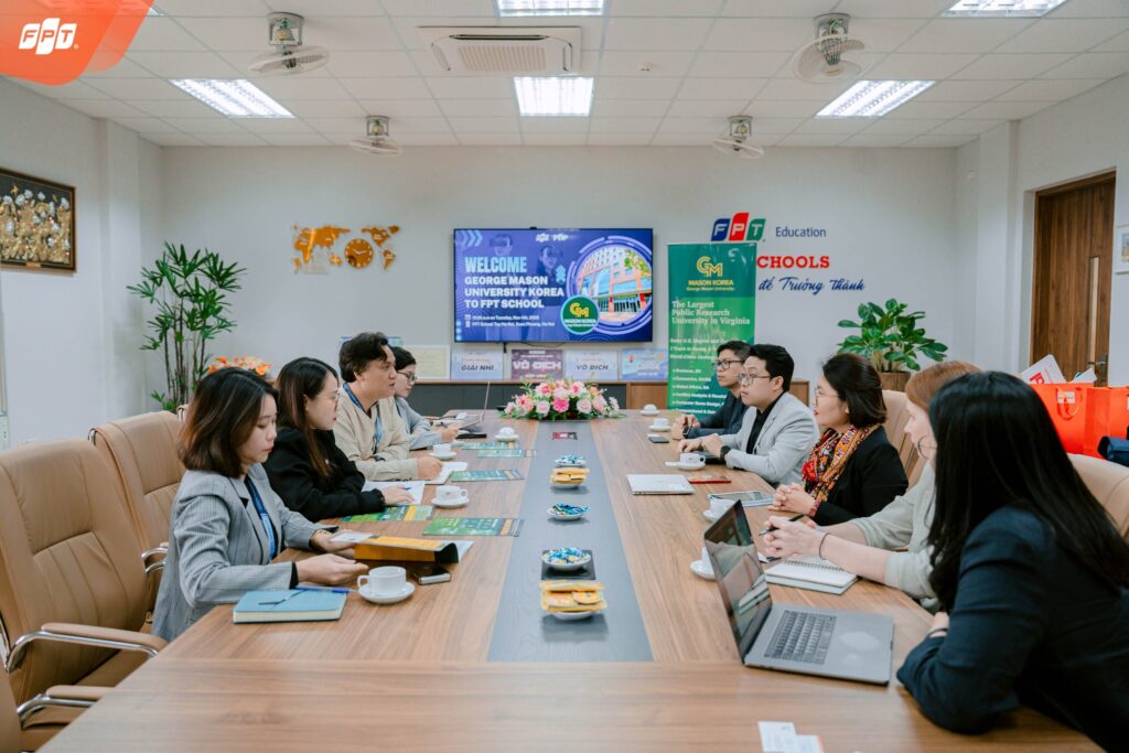 Trường THPT FPT Tây Hà Nội mở rộng hợp tác quốc tế cùng iae GLOBAL Việt Nam và Đại học George Mason Hàn Quốc (GMUK) - FPT Education Trường THPT FPT Tây Hà Nội mở rộng hợp tác quốc tế cùng iae GLOBAL Việt Nam và Đại học George Mason Hàn Quốc (GMUK)