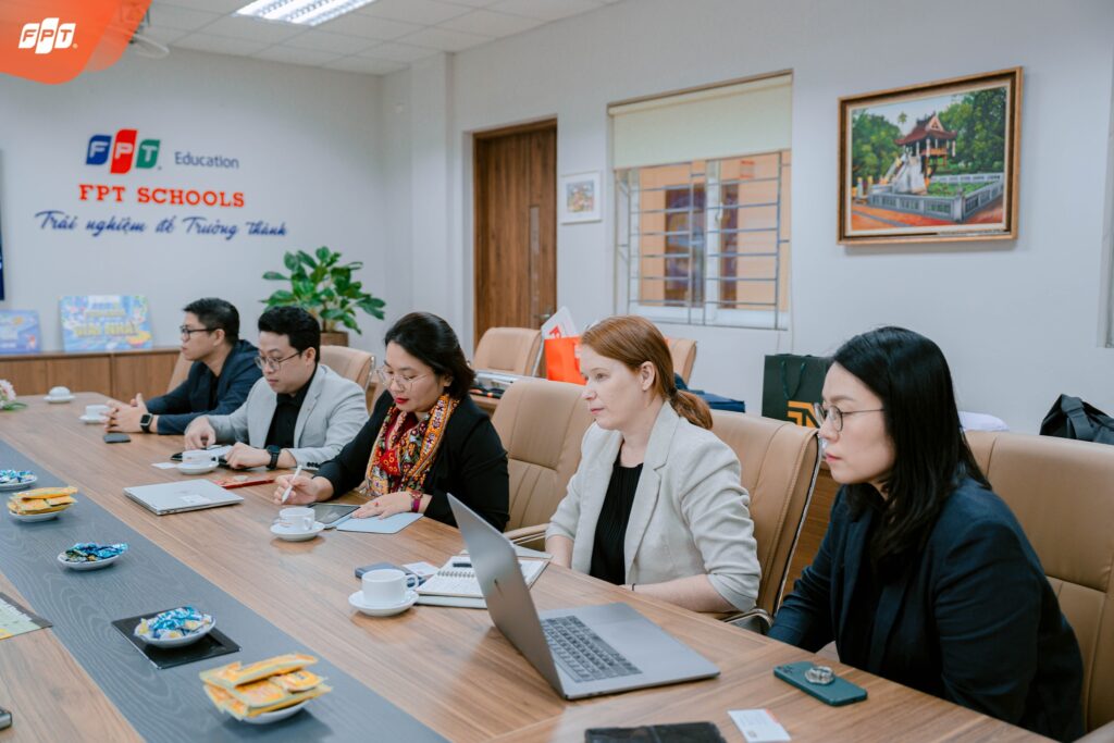 Trường THPT FPT Tây Hà Nội mở rộng hợp tác quốc tế cùng iae GLOBAL Việt Nam và Đại học George Mason Hàn Quốc (GMUK) - FPT Education Trường THPT FPT Tây Hà Nội mở rộng hợp tác quốc tế cùng iae GLOBAL Việt Nam và Đại học George Mason Hàn Quốc (GMUK)