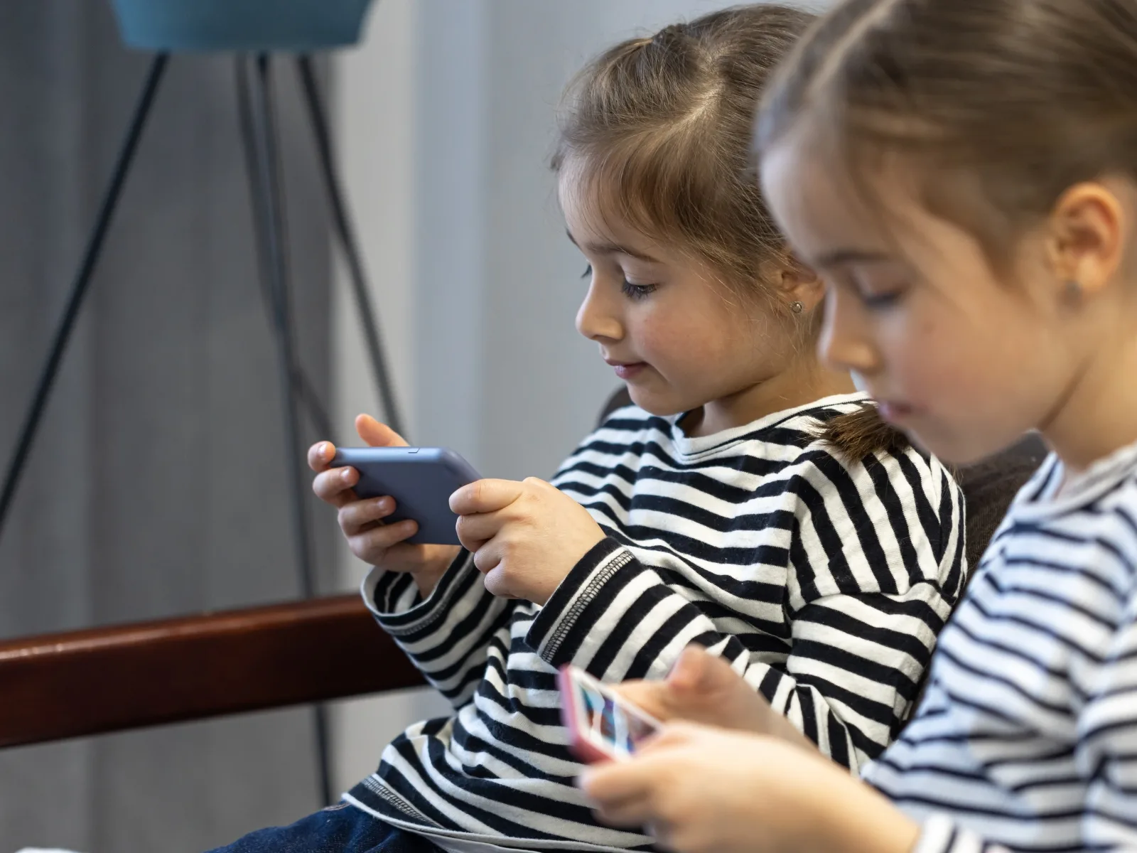 Nghiện game là gì? Dấu hiệu, nguyên nhân và cách khắc phục hiệu quả - FPT Education Gây tổn hại đến sức khỏe tinh thần