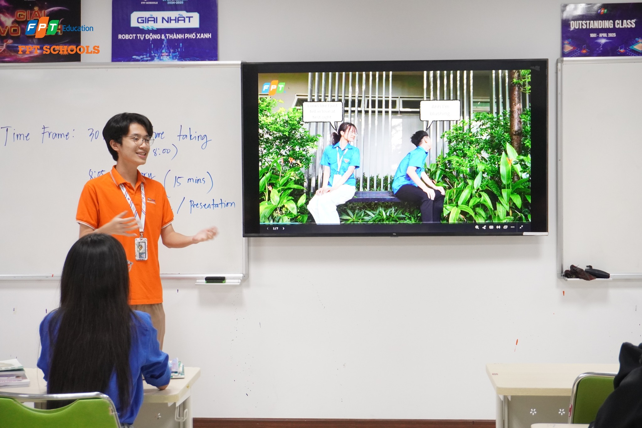 Học sinh trường THPT FPT Quy Nhơn trải nghiệm Oxford English qua hoạt động sáng tạo