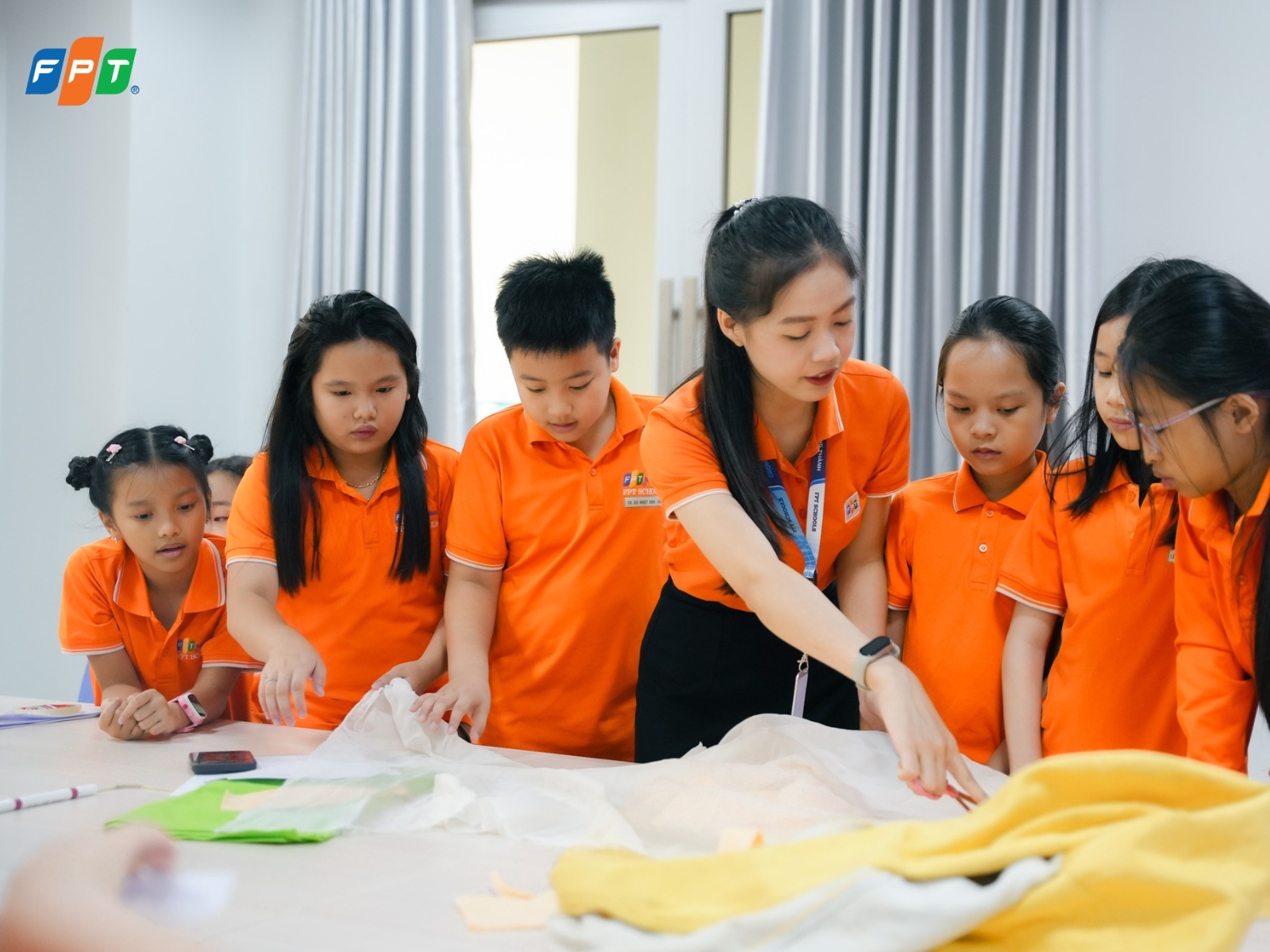 Sự khác nhau IQ và EQ qua góc nhìn trí tuệ và cảm xúc - FPT Education Một số chỉ số quan trọng khác