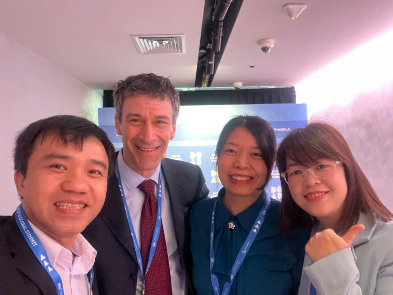 Day of AI Vietnam - Mô hình tiêu biểu toàn cầu về lan toả AI có trách nhiệm - FPT Education Day of AI Vietnam - Mô hình tiêu biểu toàn cầu về lan toả AI có trách nhiệm | FPT Schools