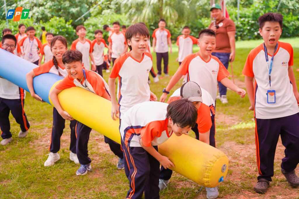 7 Cách dạy con kiên trì và không bỏ cuộc ba mẹ cần biết - FPT Education Giúp trẻ xây dựng tư duy tích cực về việc thất bại là bước đệm của thành công