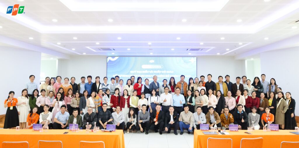 Sinh hoạt Cụm chuyên môn Tin học