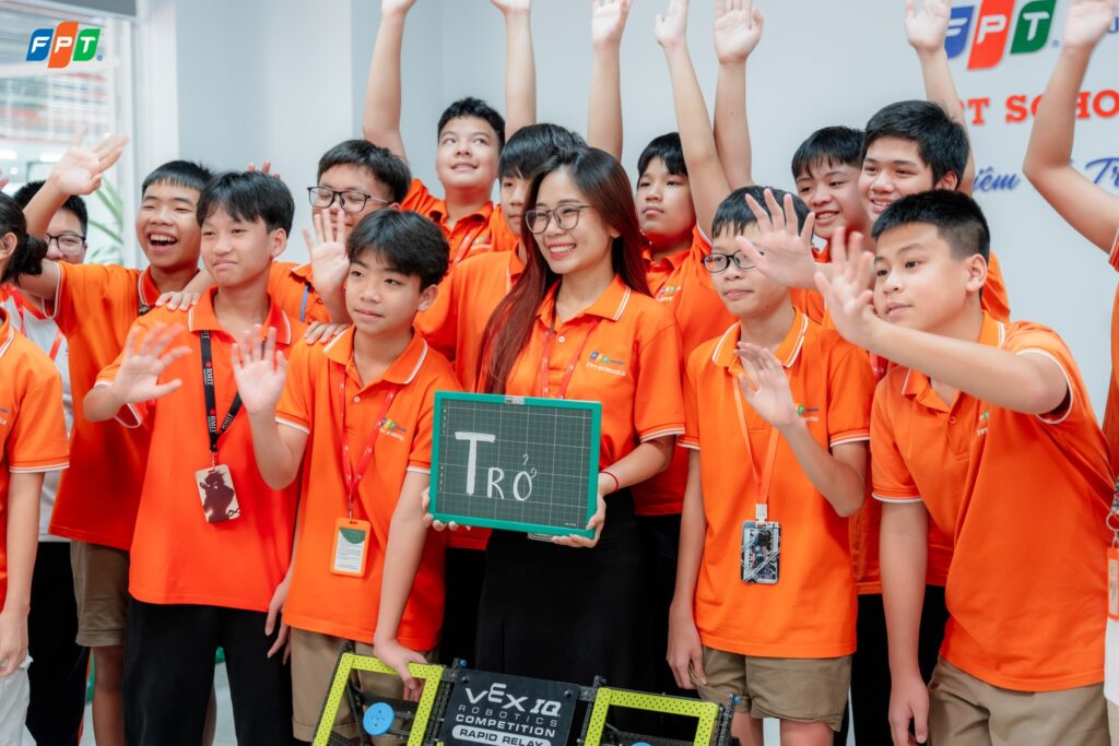 Phương pháp học tập hiệu quả cho học sinh cấp 2 - FPT Education Thực hành làm đề và giải đề để nâng cao khả năng vận dụng