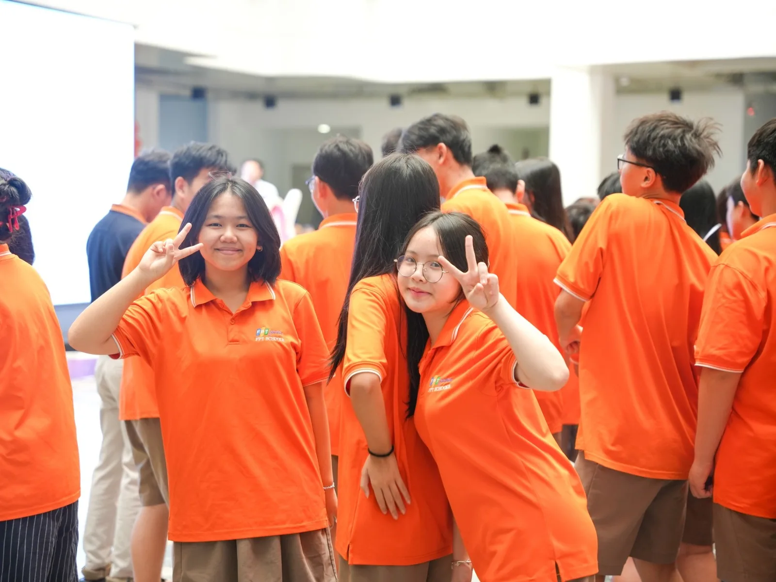 Cách giới hạn thời gian dùng điện thoại cho trẻ đơn giản, hiệu quả nhất - FPT Education Gợi ý thói quen lành mạnh thay thế dùng điện thoại