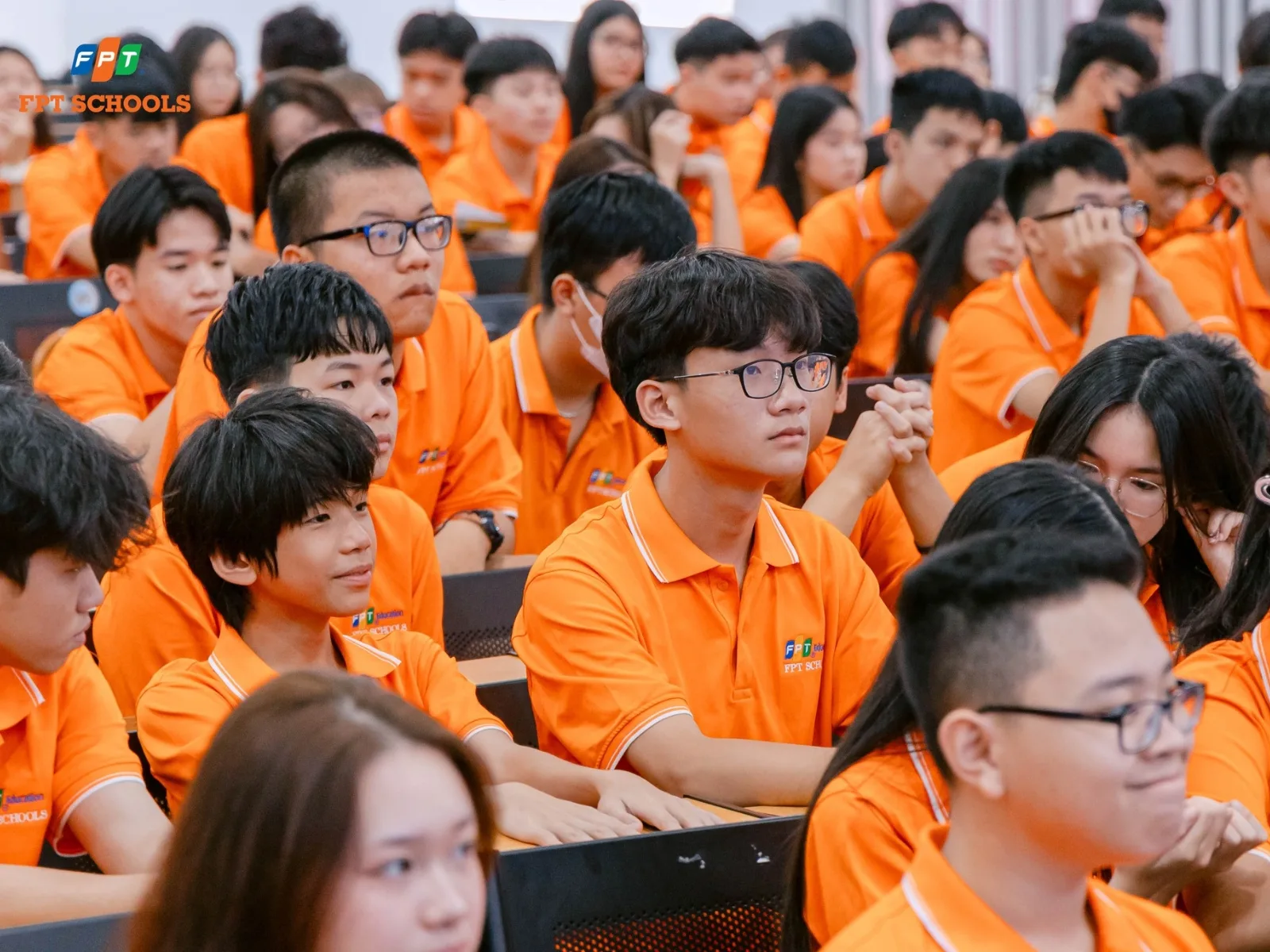 Tích lũy kiến thức thực tế