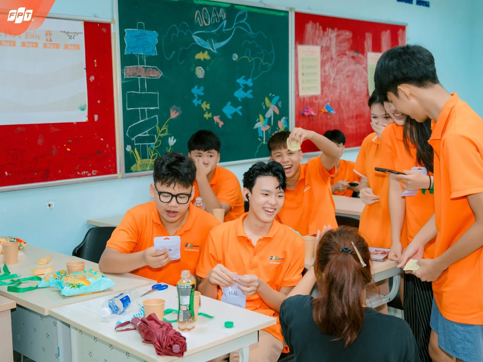 Cách học giỏi môn Vật Lý cho người mất gốc - FPT Education Cách học giỏi môn Vật Lý