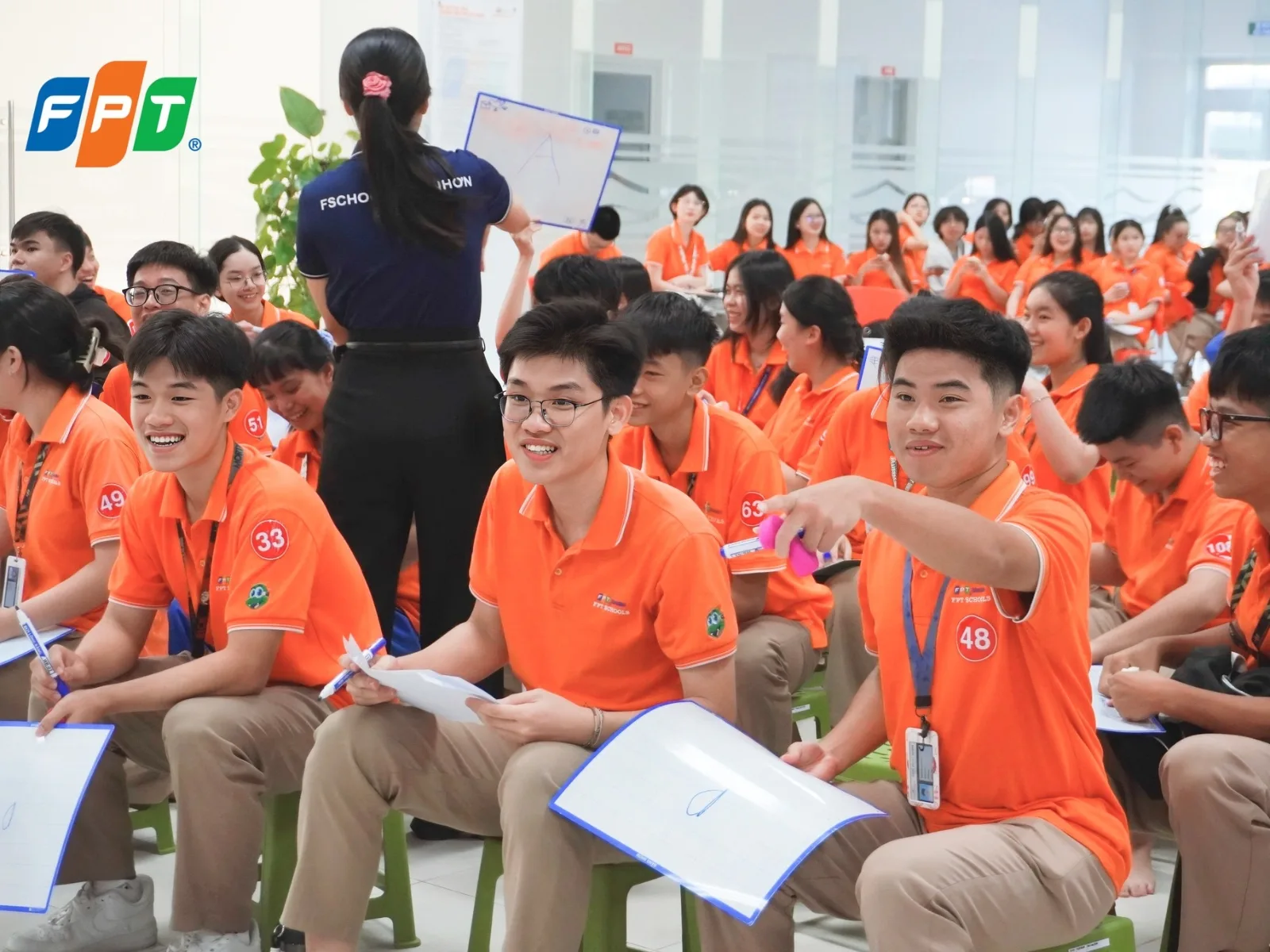 Cách học giỏi môn Vật Lý cho người mất gốc - FPT Education Đặt ra mục tiêu rõ ràng, phù hợp với năng lực
