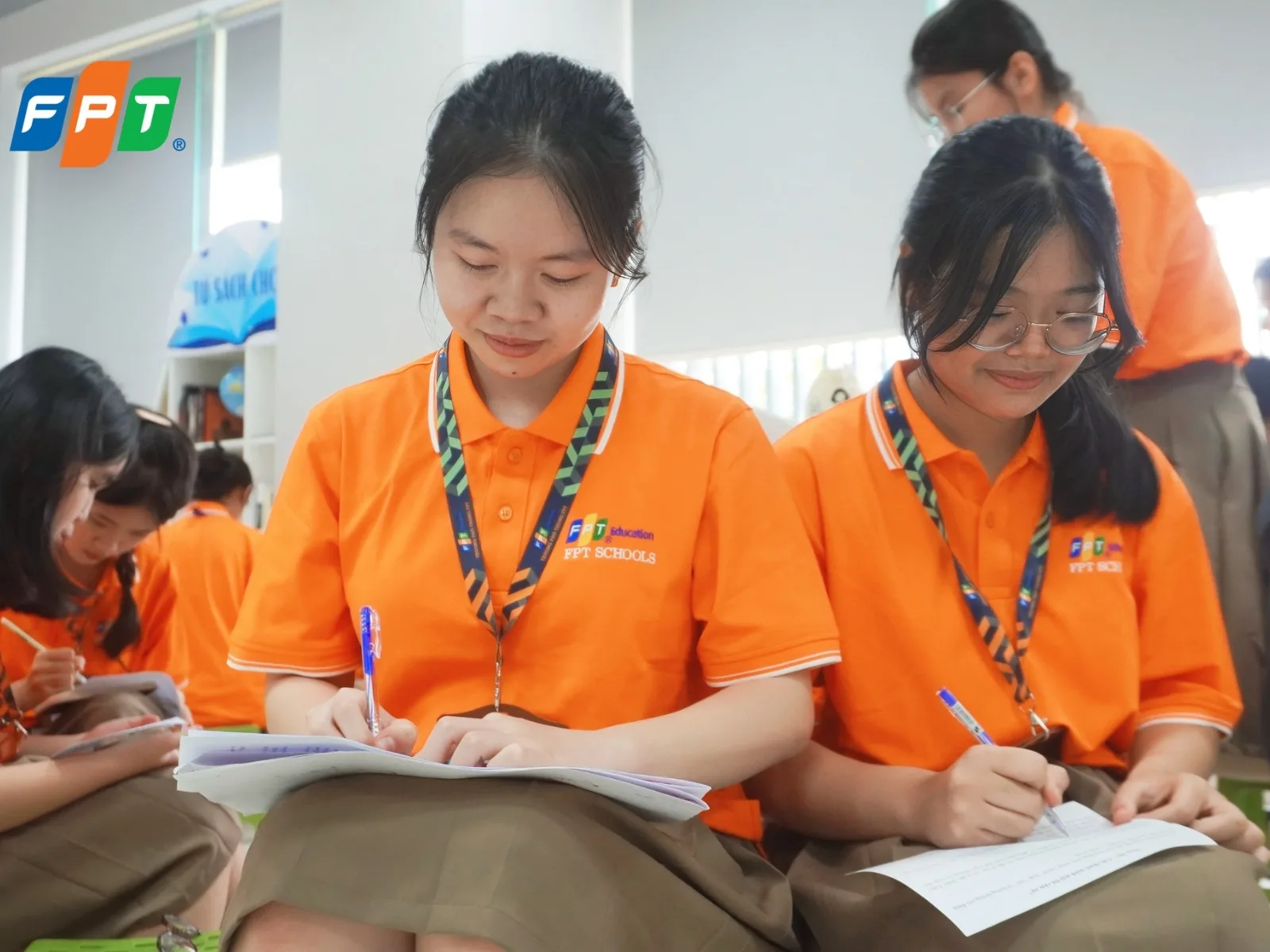 Cách Học Giỏi Toán Lớp 10 Không Áp Lực Nhưng Đạt Hiệu Quả Cao - FPT Education Cách Học Giỏi Toán Lớp 10 Không Áp Lực Nhưng Đạt Hiệu Quả Cao