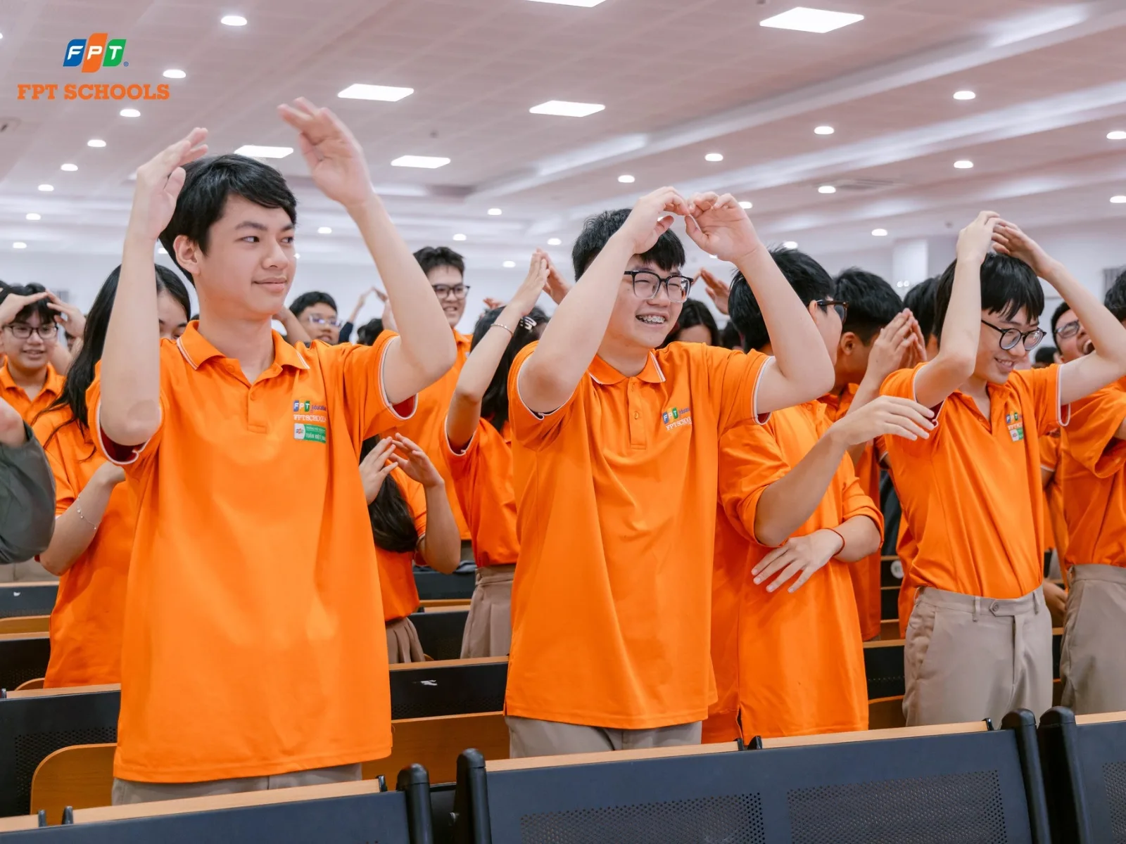 Cách rèn luyện lòng biết ơn từ những điều nhỏ nhất mỗi ngày - FPT Education Duy trì thói quen và kiên trì trong quá trình rèn luyện