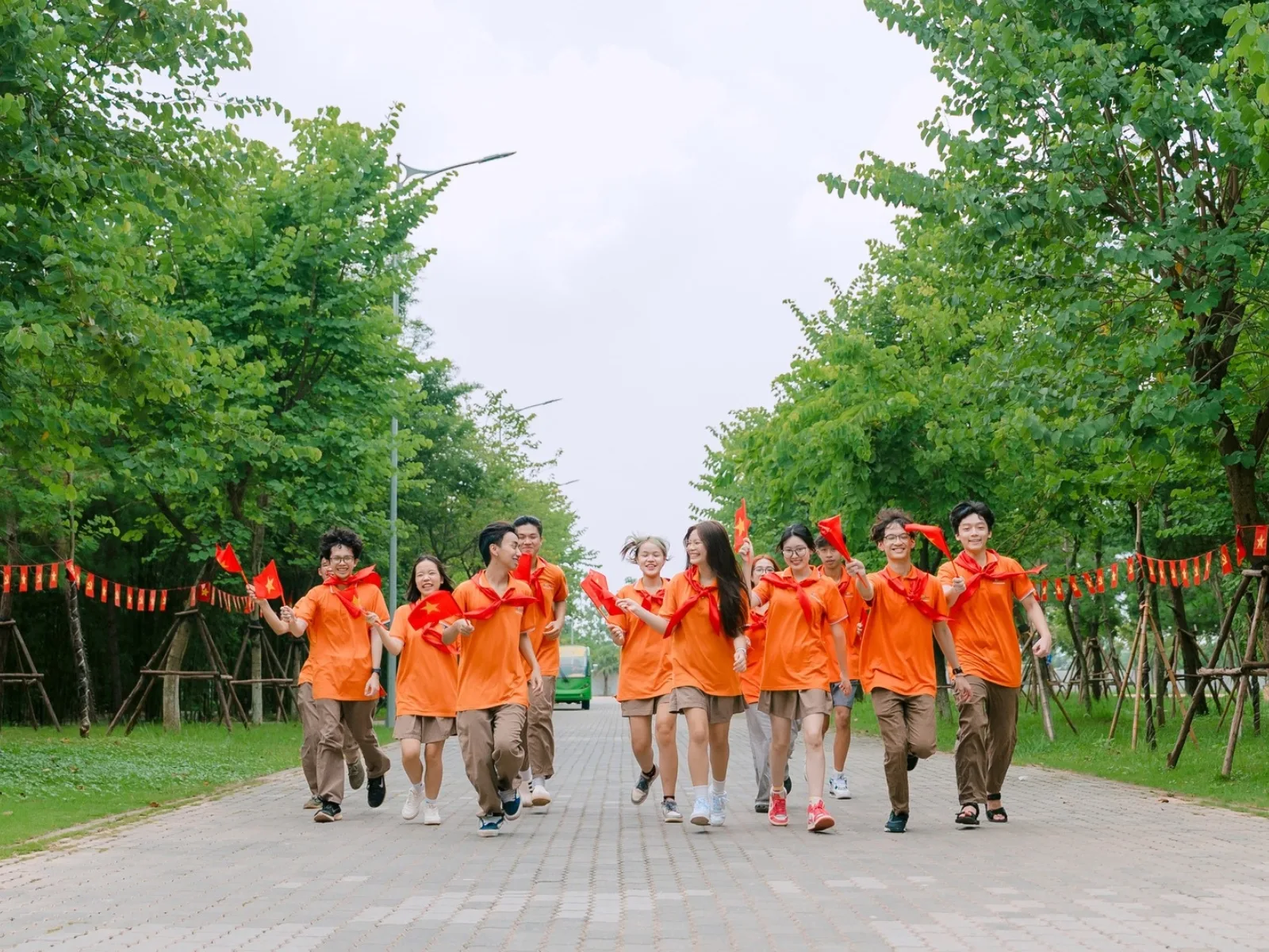 Cách rèn luyện thể lực cho trẻ giúp phát triển toàn diện và khỏe mạnh - FPT Education Cách rèn luyện thể lực cho trẻ