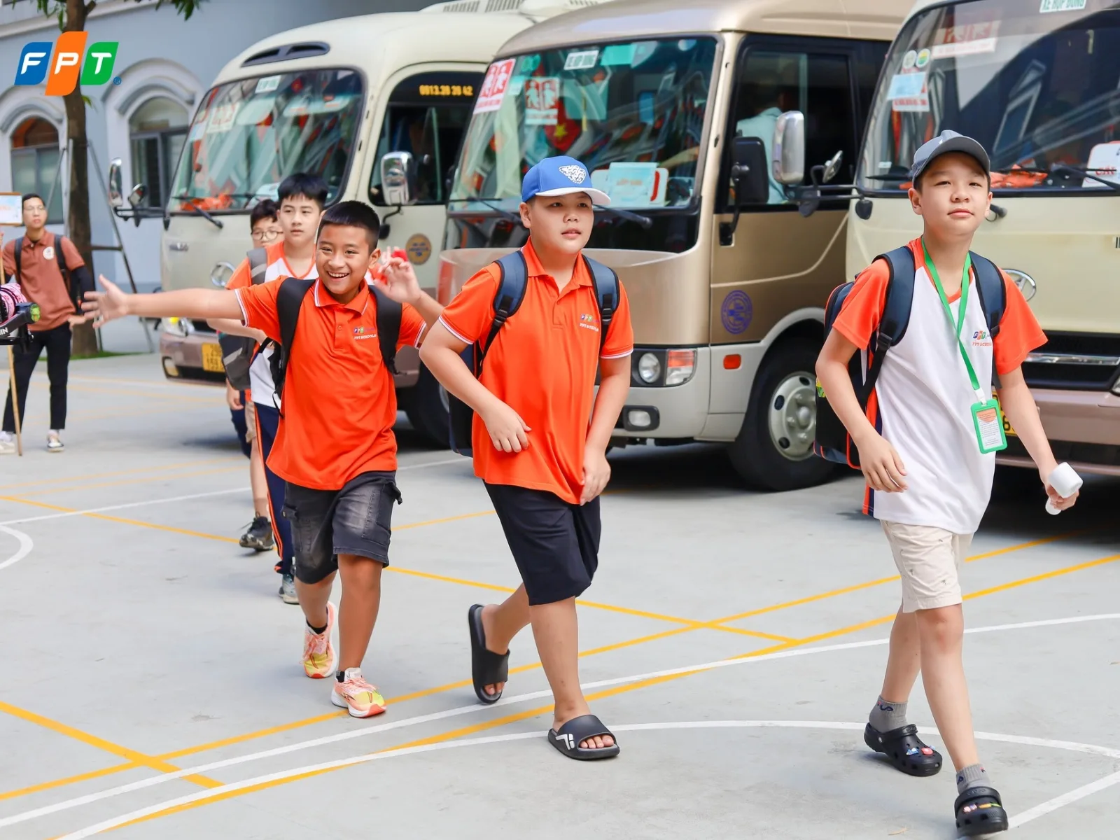 Chương trình giáo dục phổ thông cũ là gì? Nội dung, đặc điểm và so sánh với chương trình mới - FPT Education Cấu trúc môn học trong chương trình giáo dục phổ thông cũ