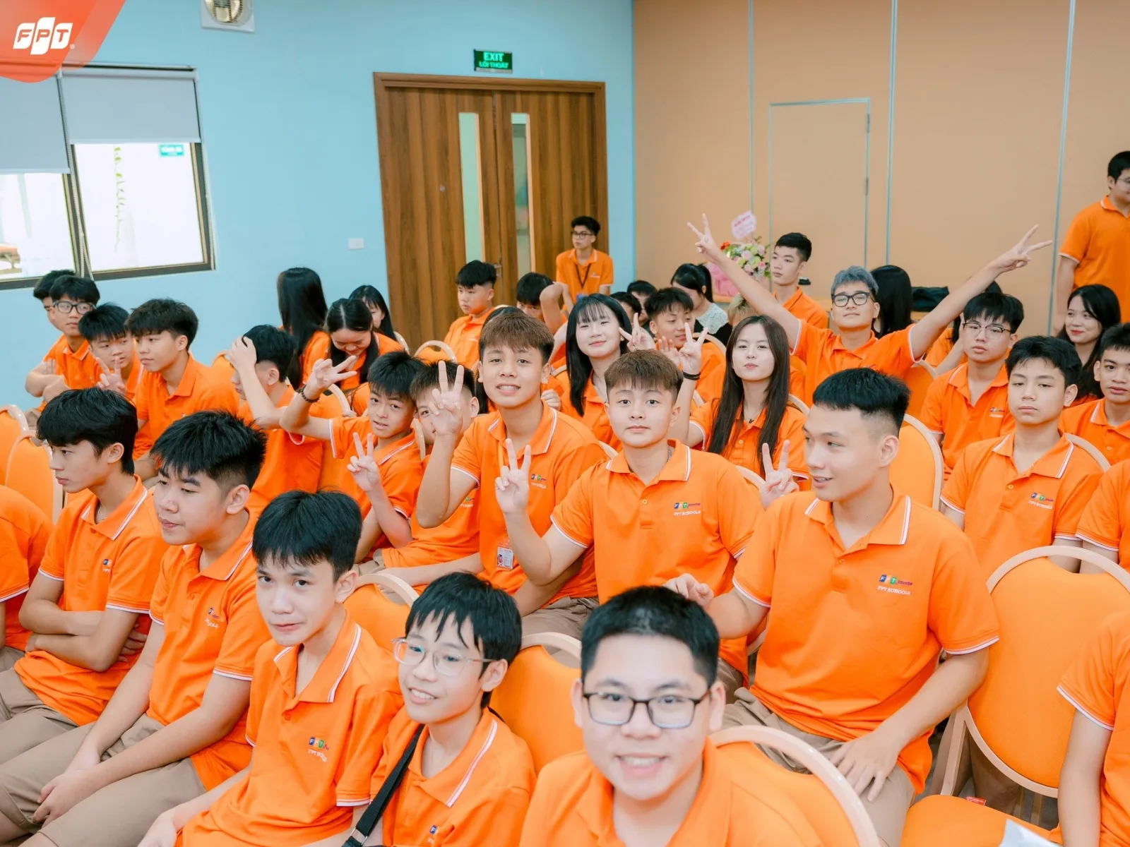 Chương trình giáo dục phổ thông là gì? Nội dung, mục tiêu và điểm mới cần biết - FPT Education Tự chọn linh hoạt theo định hướng nghề nghiệp