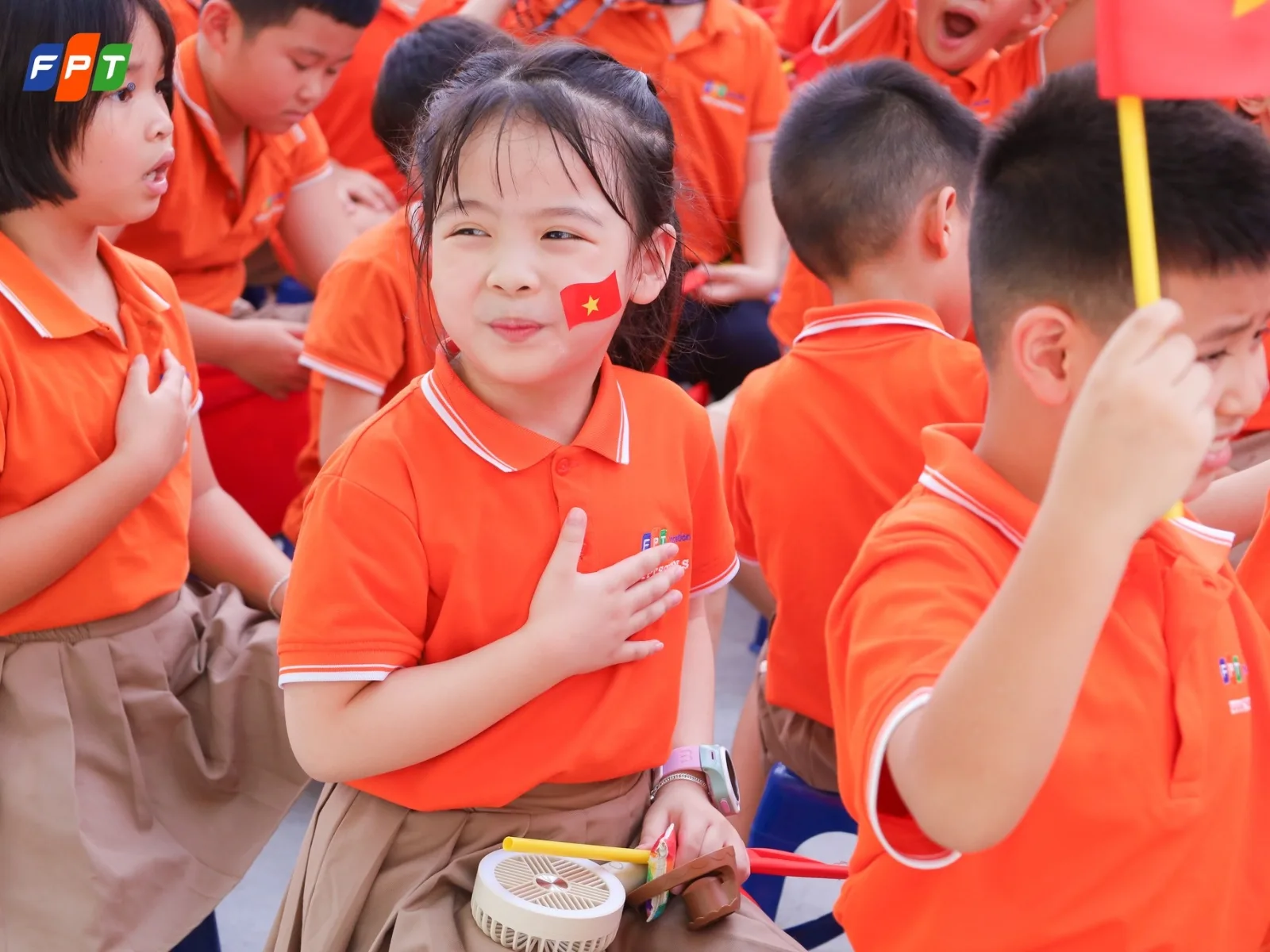 Chương trình học lớp 1 mới có gì thay đổi? Ba mẹ cần biết để đồng hành hiệu quả - FPT Education Đánh giá thường xuyên thay vì chỉ kiểm tra định kỳ