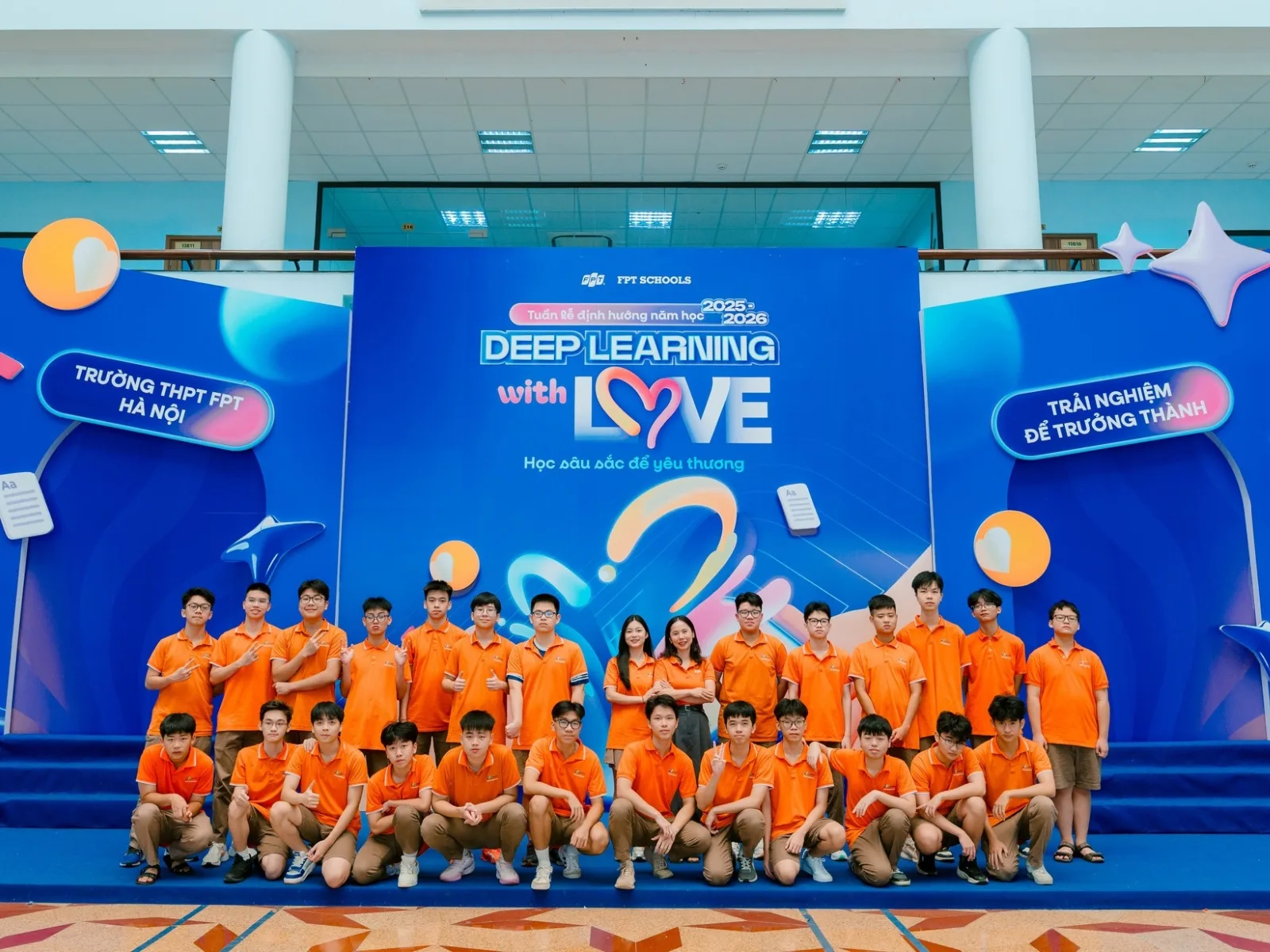 Chuyển đổi số trong giáo dục là gì? Từ công nghệ đến đổi mới tư duy dạy học - FPT Education Nâng cao chất lượng quản lý và giảng dạy