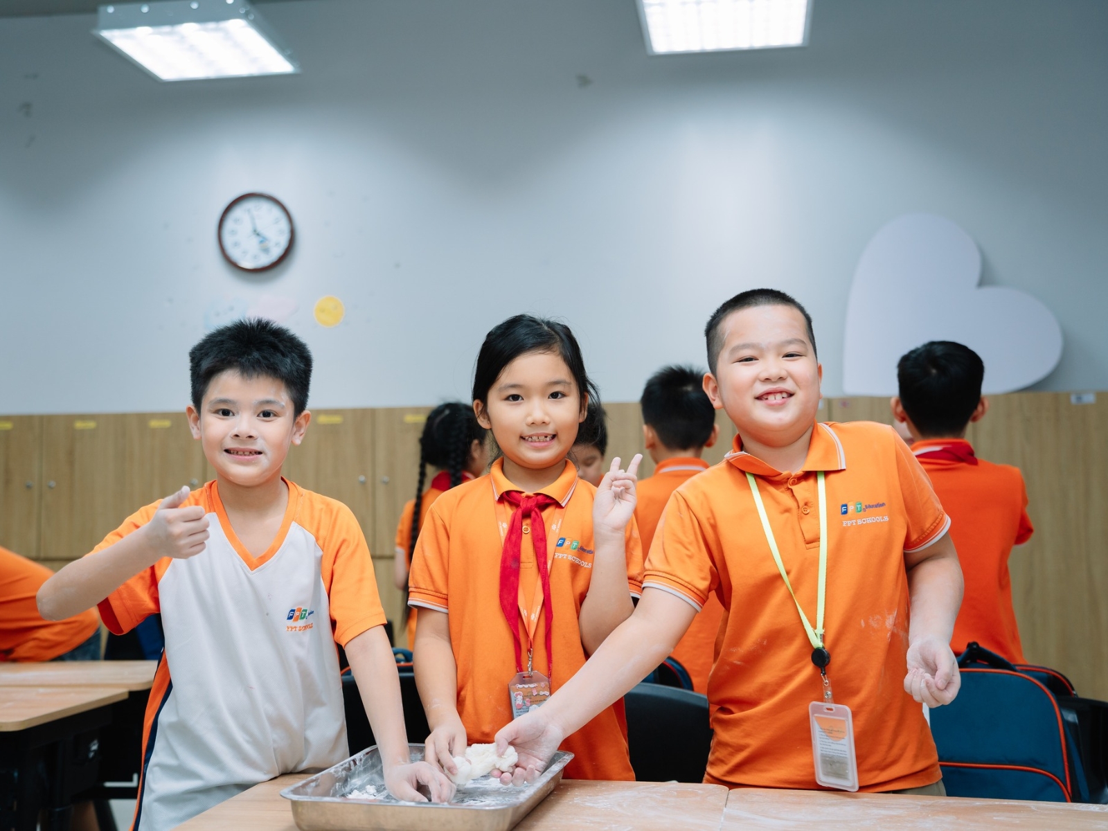 Tăng khả năng tiếp cận kiến thức và cơ hội học tập