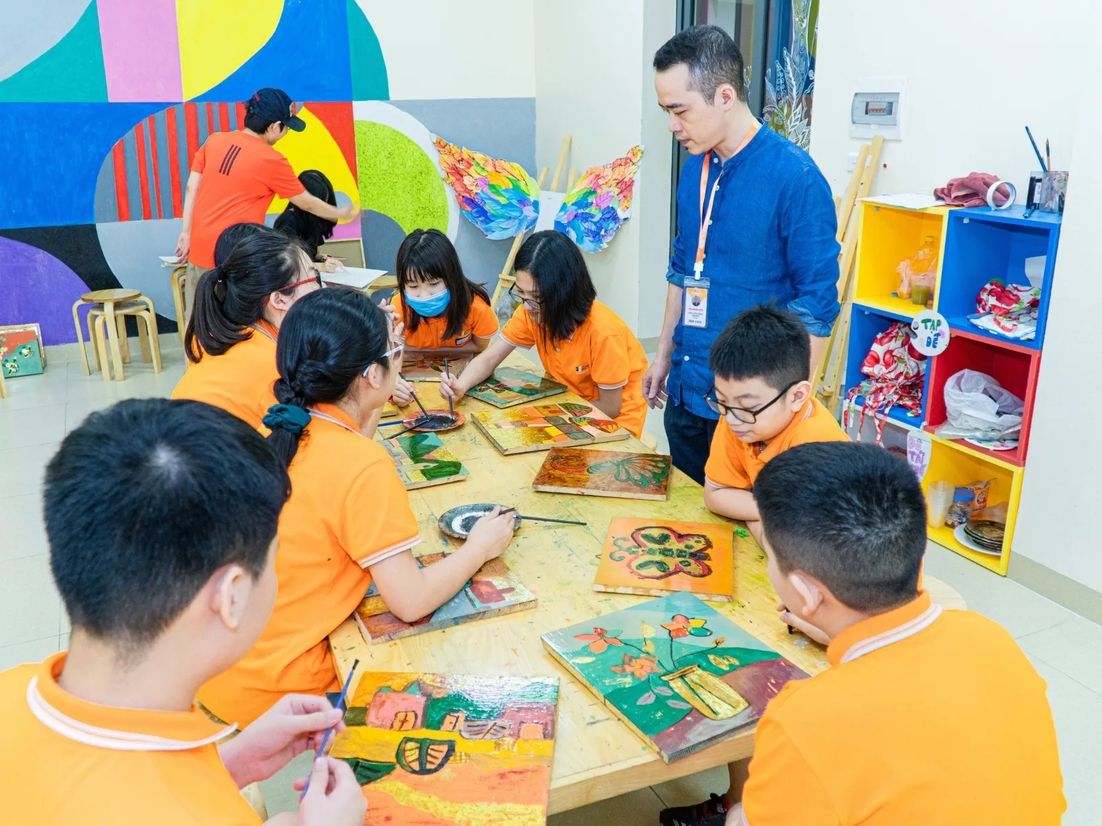 Có Nên Cho Bé Học Vẽ Sớm? Những Lợi Ích Bất Ngờ Cha Mẹ Không Nên Bỏ Qua - FPT Education Có Nên Cho Bé Học Vẽ Sớm? Những Lợi Ích Bất Ngờ Cha Mẹ Không Nên Bỏ Qua