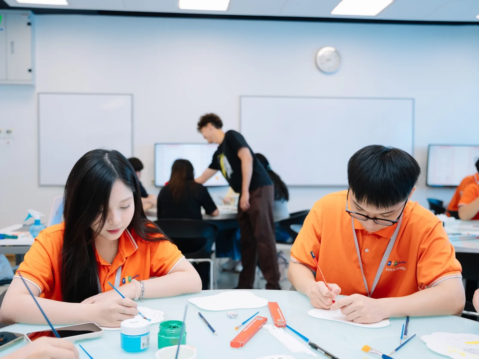 Con Ăn Bán Trú Có Đủ Dinh Dưỡng? Bố Mẹ Cần Hiểu Gì Về Suất Ăn Ở Trường - FPT Education Con Ăn Bán Trú Có Đủ Dinh Dưỡng? Bố Mẹ Cần Hiểu Gì Về Suất Ăn Ở Trường