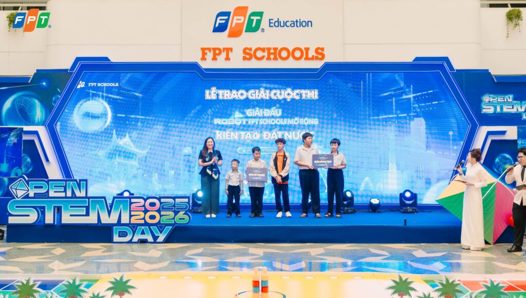 Trường Tiểu học và Trung học cơ sở FPT Đà Nẵng đồng hành cùng giải đấu Robot FPT Schools mở rộng 2025 - FPT Education giải đấu Robot FPT Schools mở rộng 2025