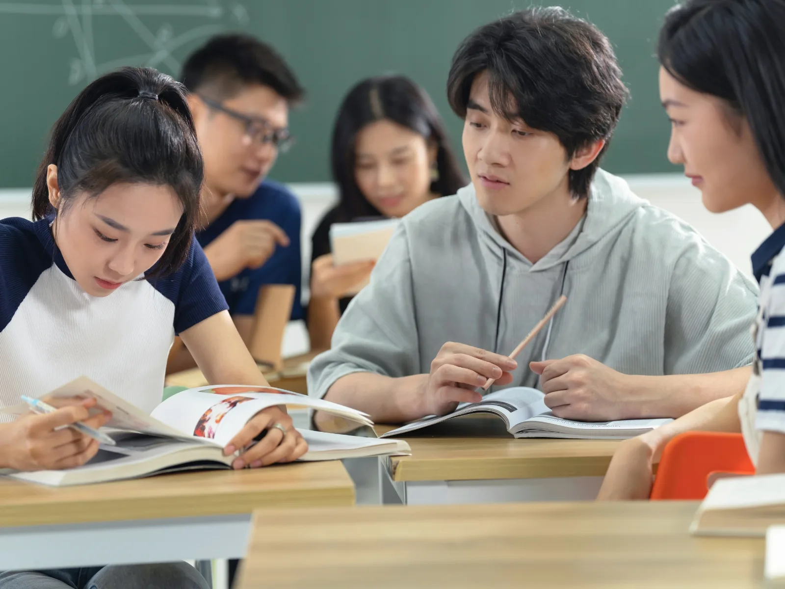 Học sinh cá biệt là gì?